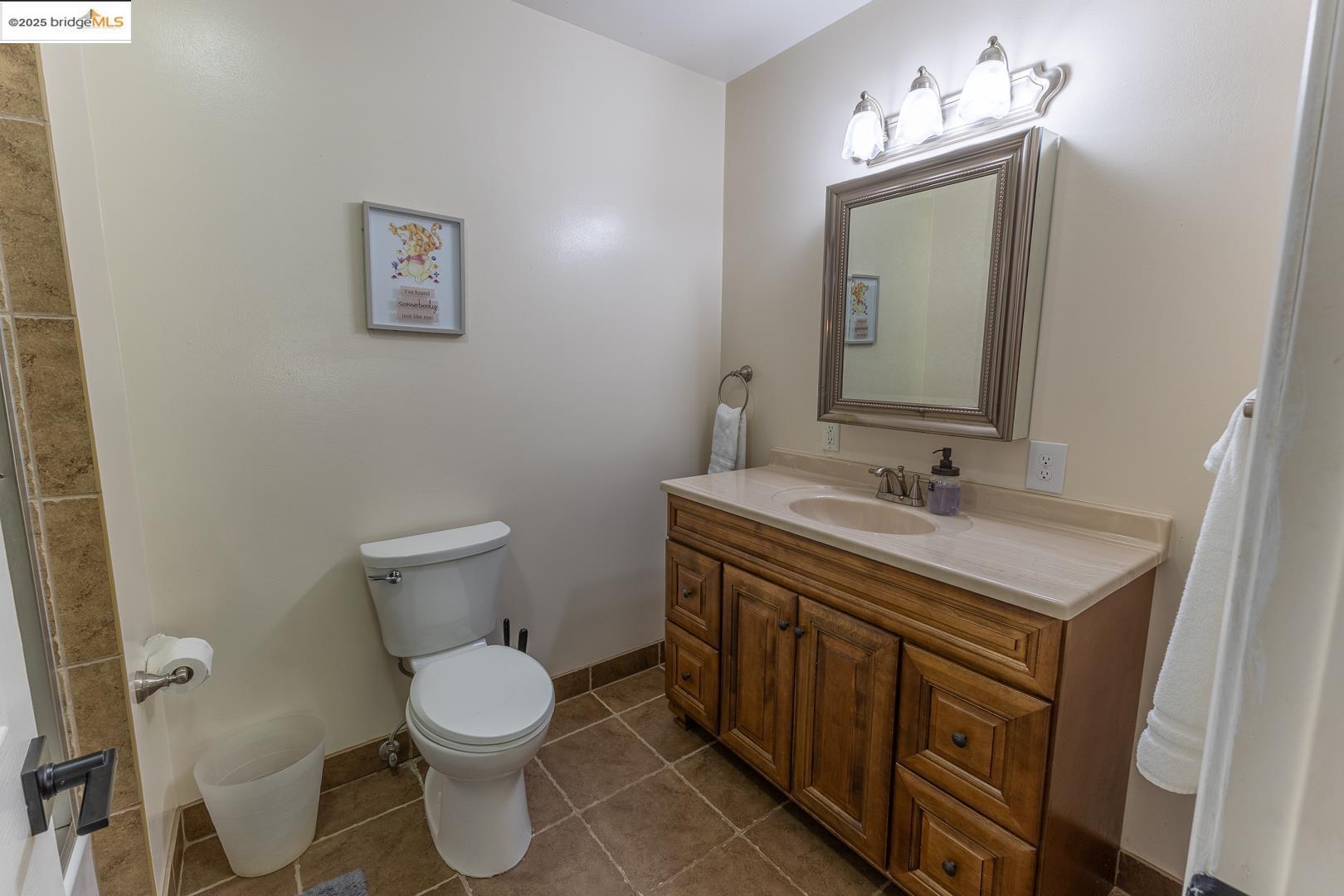 Detail Gallery Image 18 of 39 For 677 E. Oakside Drive, Sonora,  CA 95370-5832 - 4 Beds | 3 Baths