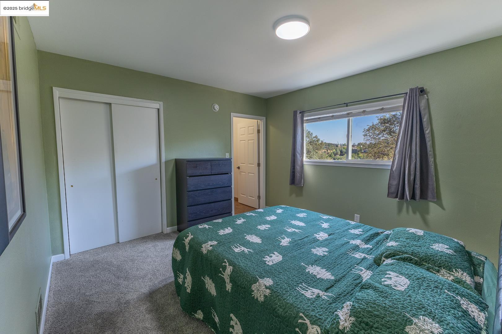 Detail Gallery Image 31 of 39 For 677 E. Oakside Drive, Sonora,  CA 95370-5832 - 4 Beds | 3 Baths