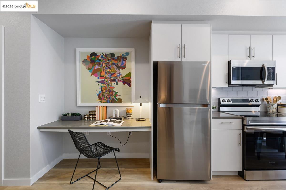 Detail Gallery Image 9 of 38 For 260 Brooklyn Basin Way #415,  Oakland,  CA 94606 - 0 Beds | 1 Baths