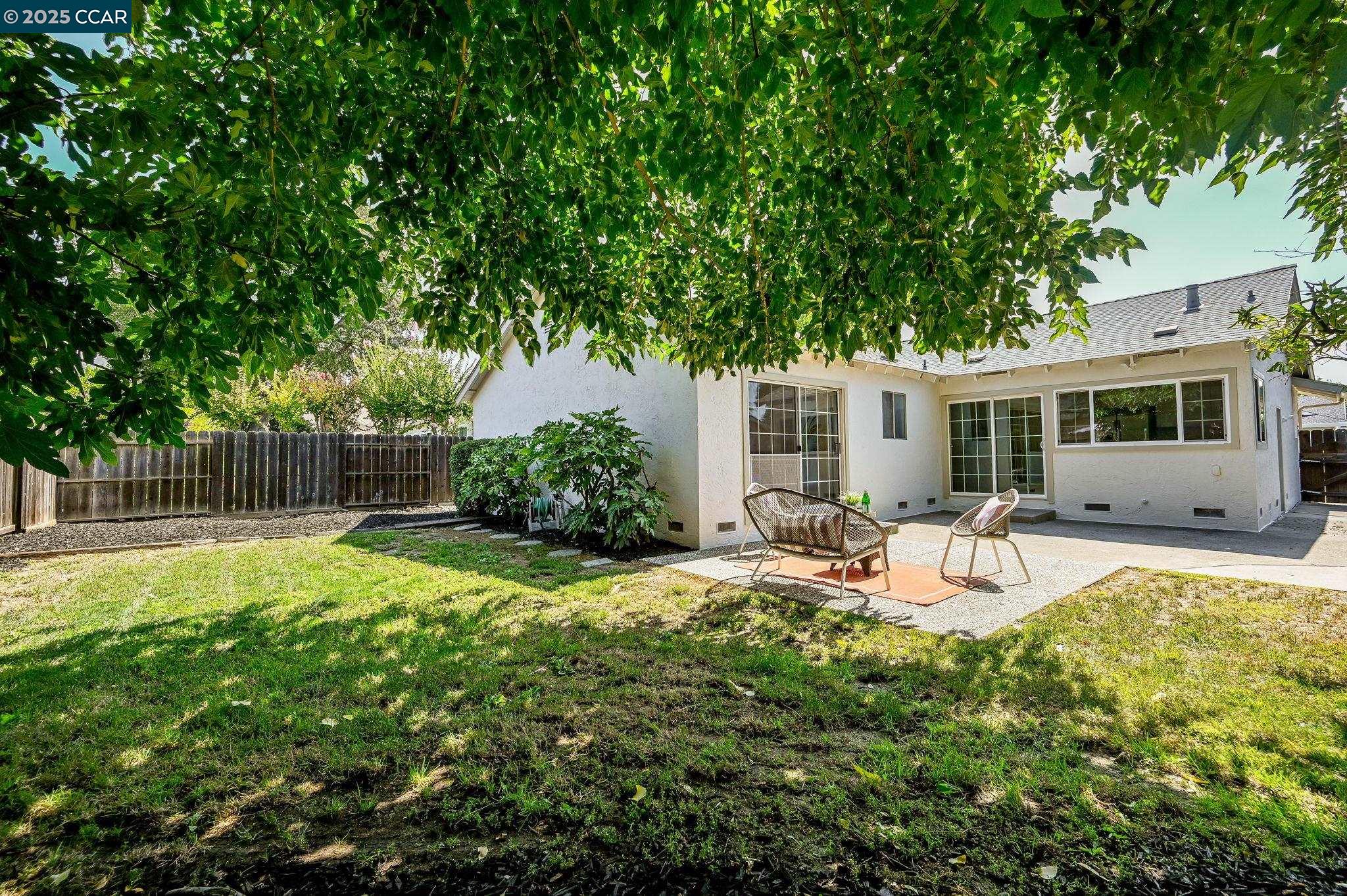 Detail Gallery Image 30 of 32 For 2915 E Watson Ct, Concord,  CA 94518 - 4 Beds | 2 Baths
