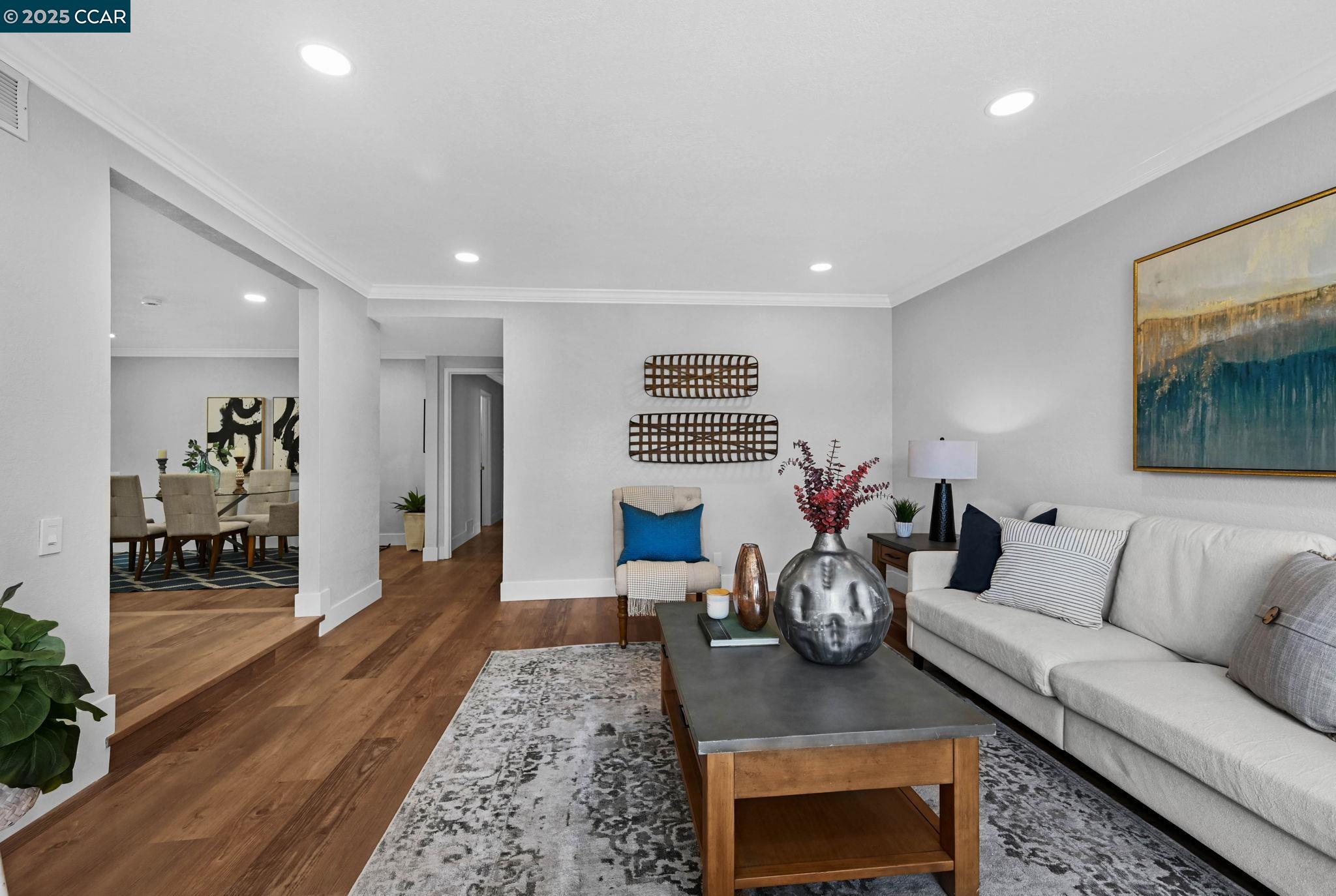 Detail Gallery Image 6 of 32 For 2915 E Watson Ct, Concord,  CA 94518 - 4 Beds | 2 Baths