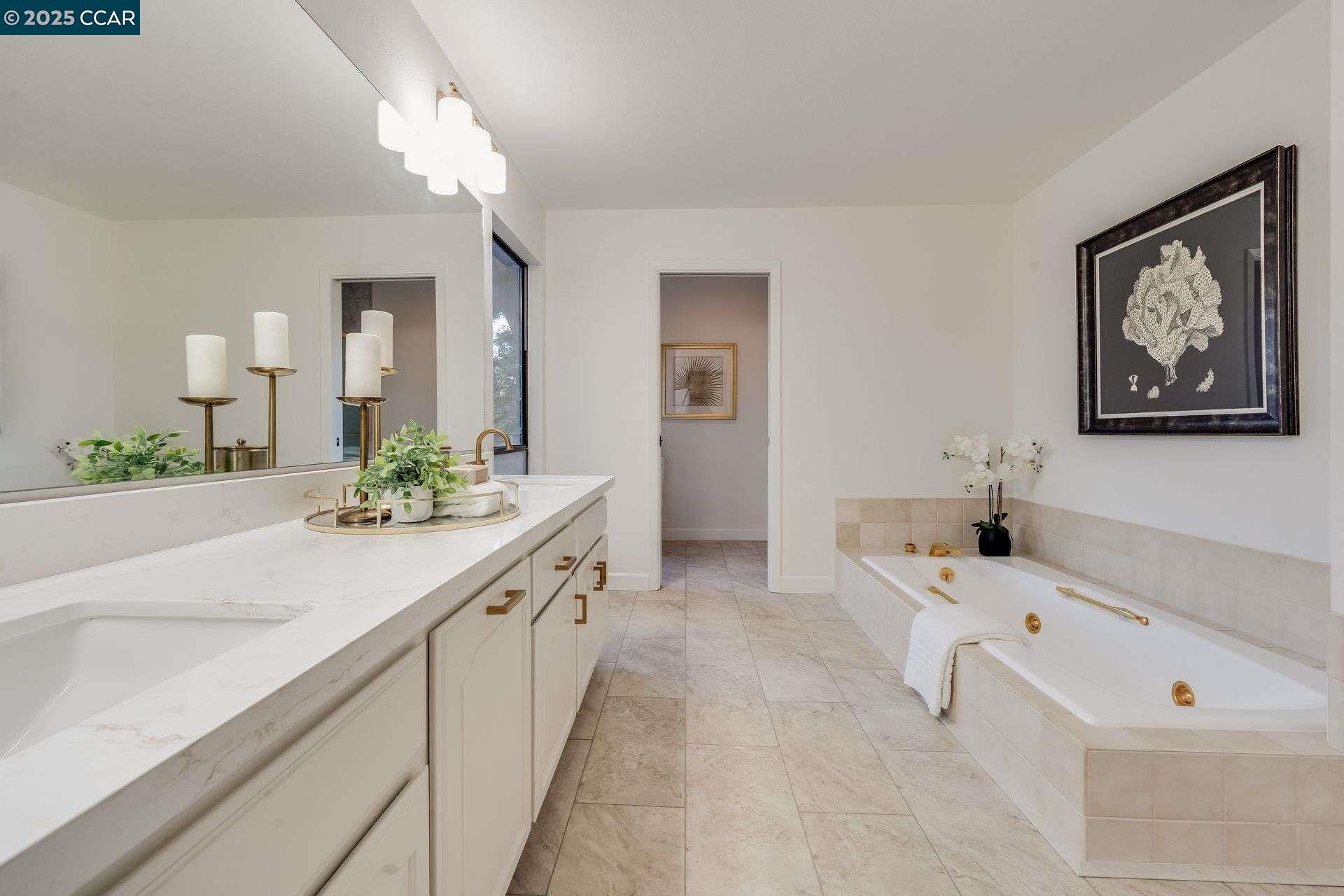 Detail Gallery Image 19 of 34 For 36 Candlewood Place, Walnut Creek,  CA 94595 - 5 Beds | 3/1 Baths