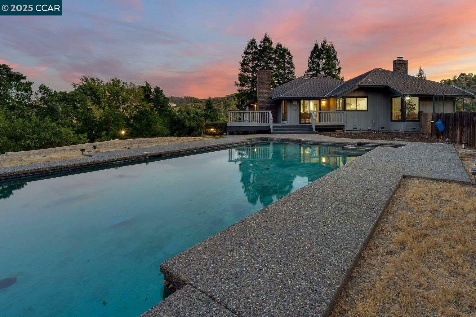 Detail Gallery Image 31 of 34 For 36 Candlewood Place, Walnut Creek,  CA 94595 - 5 Beds | 3/1 Baths