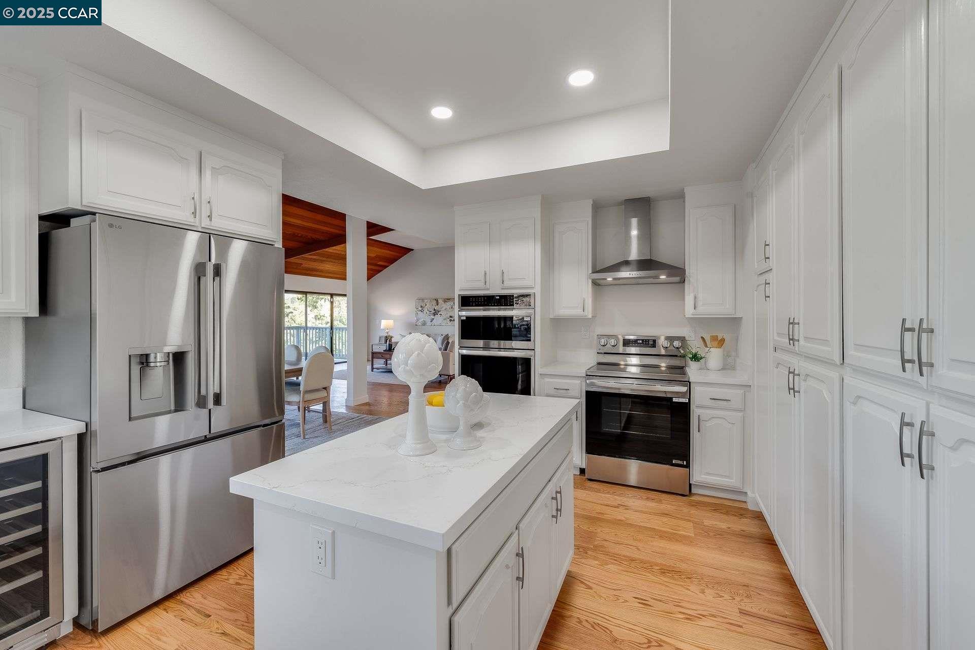 Detail Gallery Image 7 of 34 For 36 Candlewood Place, Walnut Creek,  CA 94595 - 5 Beds | 3/1 Baths