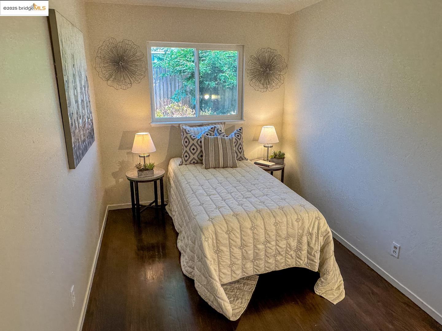 Detail Gallery Image 14 of 21 For 1522 Elm St, El Cerrito,  CA 94530 - 2 Beds | 1 Baths