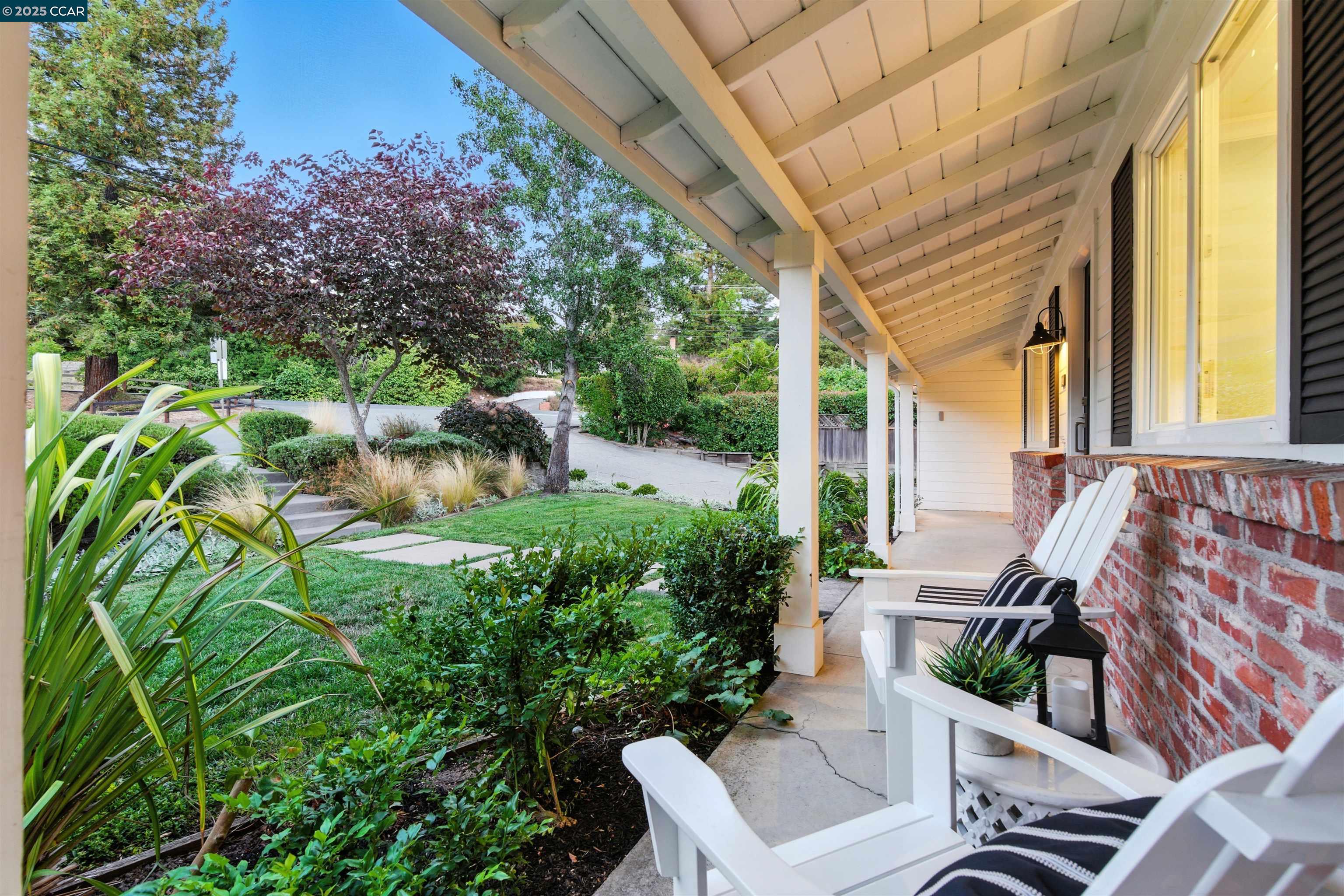 Detail Gallery Image 38 of 42 For 101 Meadow Ln, Orinda,  CA 94563 - 4 Beds | 3 Baths