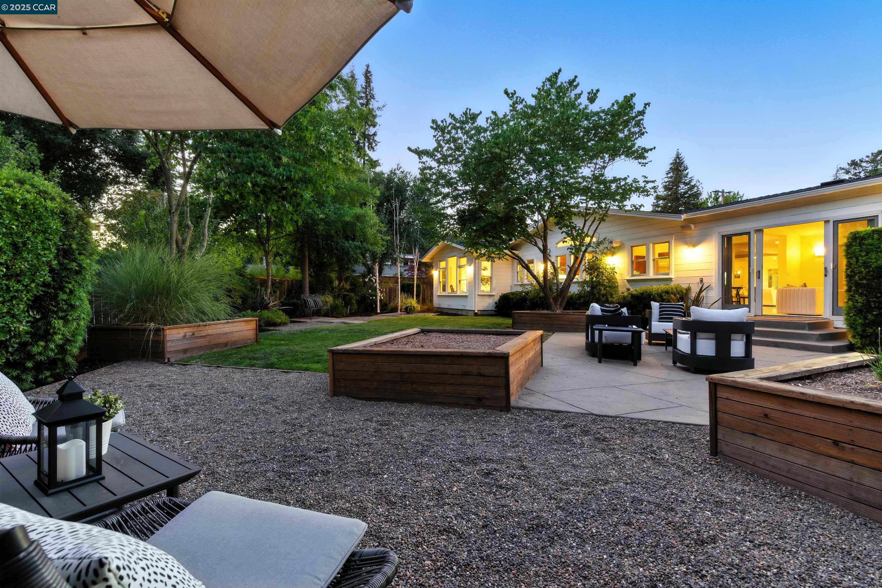Detail Gallery Image 41 of 42 For 101 Meadow Ln, Orinda,  CA 94563 - 4 Beds | 3 Baths