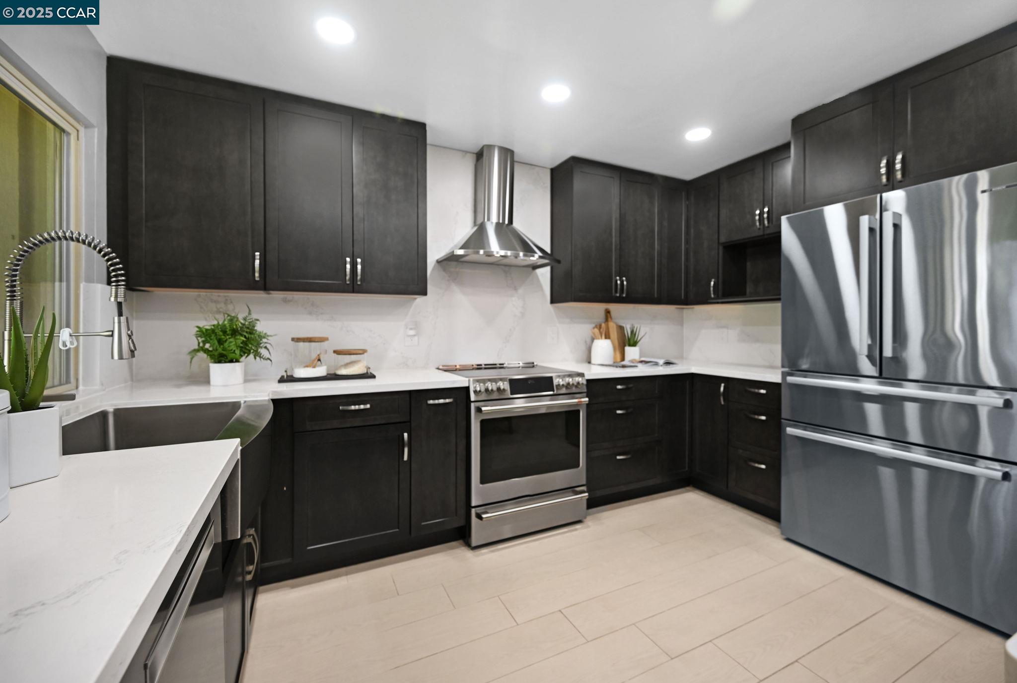 Detail Gallery Image 12 of 45 For 2085 Cactus Ct #2,  Walnut Creek,  CA 94595 - 2 Beds | 2 Baths