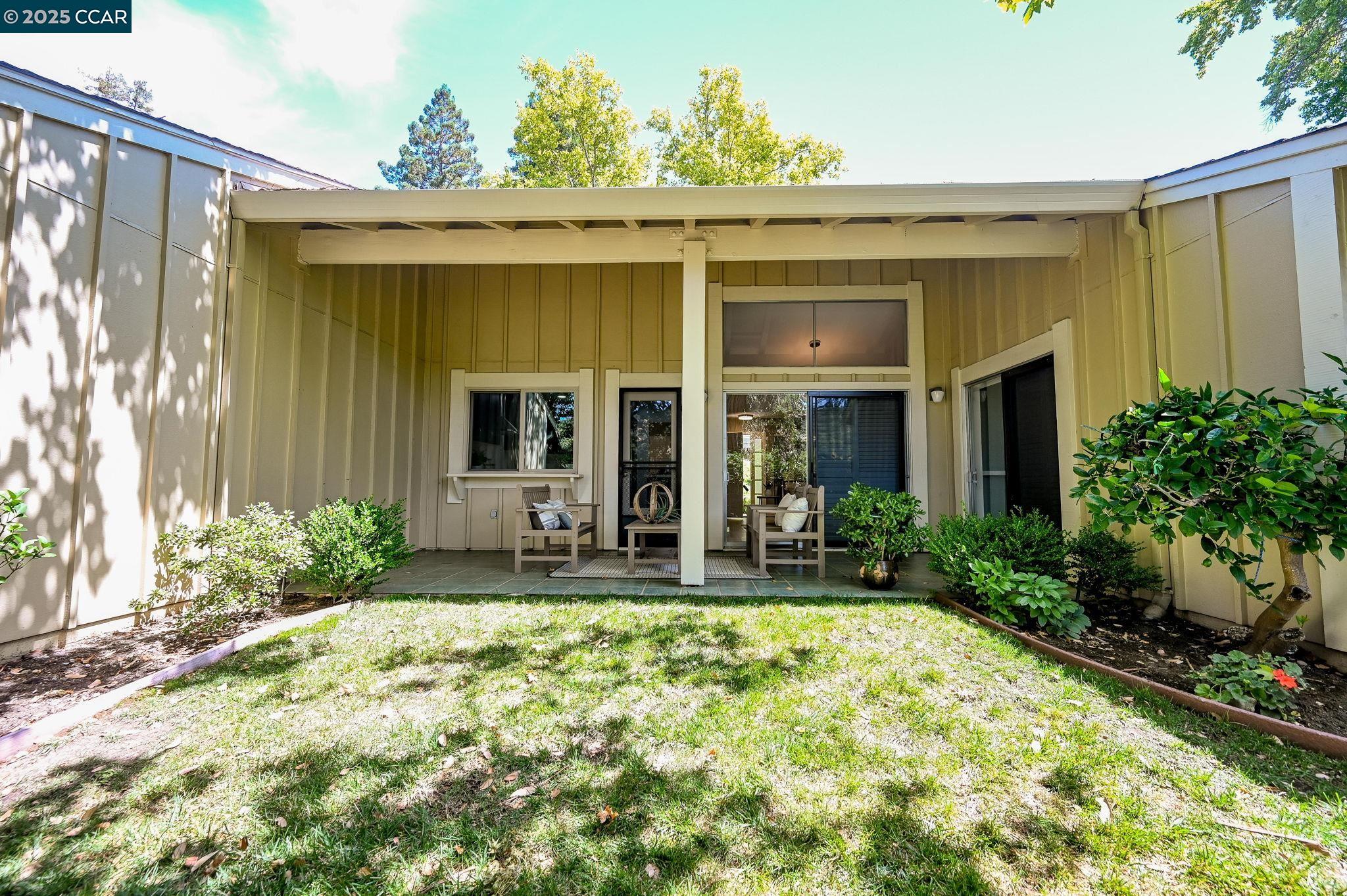 Detail Gallery Image 24 of 45 For 2085 Cactus Ct #2,  Walnut Creek,  CA 94595 - 2 Beds | 2 Baths