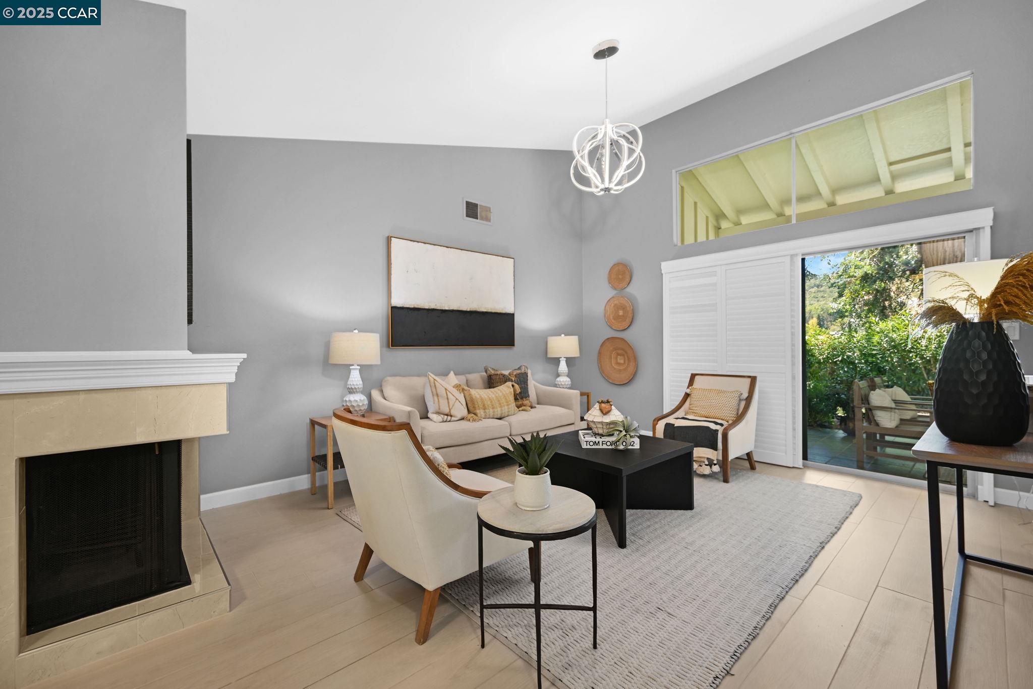 Detail Gallery Image 7 of 45 For 2085 Cactus Ct #2,  Walnut Creek,  CA 94595 - 2 Beds | 2 Baths