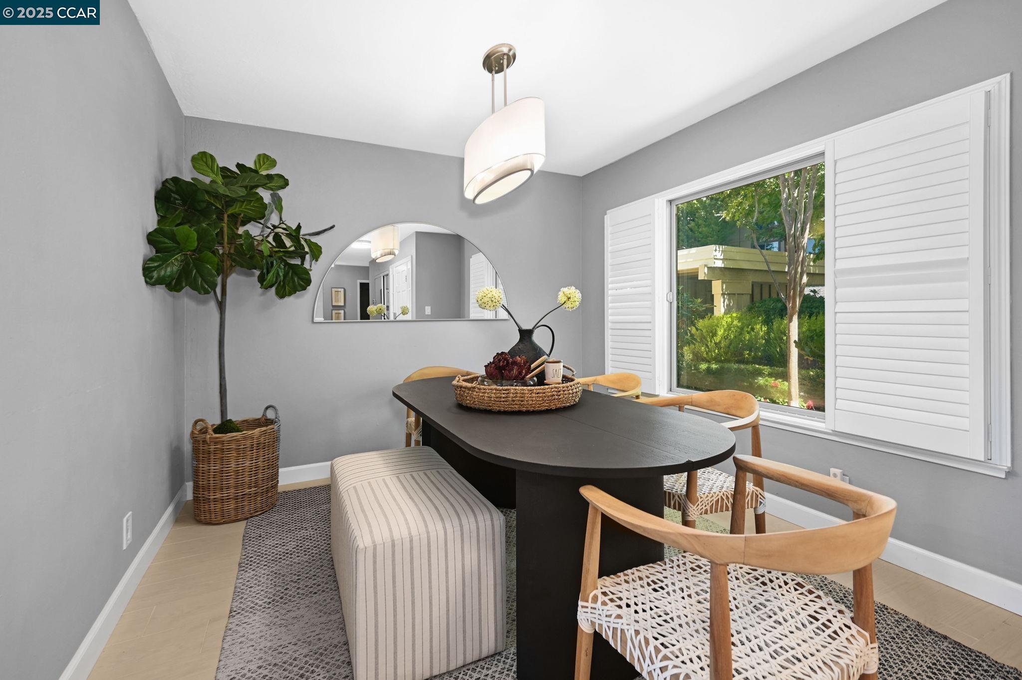 Detail Gallery Image 8 of 45 For 2085 Cactus Ct #2,  Walnut Creek,  CA 94595 - 2 Beds | 2 Baths