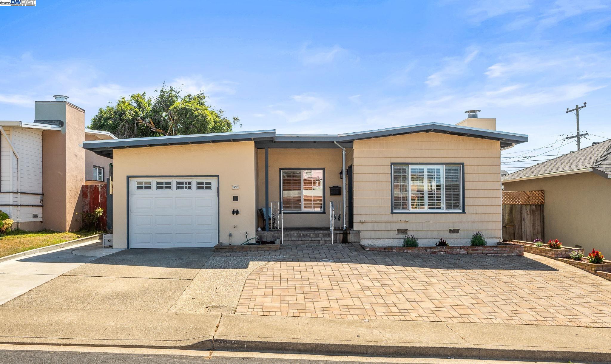 Detail Gallery Image 1 of 25 For 332 Heather Way, South San Francisco,  CA 94080 - 3 Beds | 1 Baths