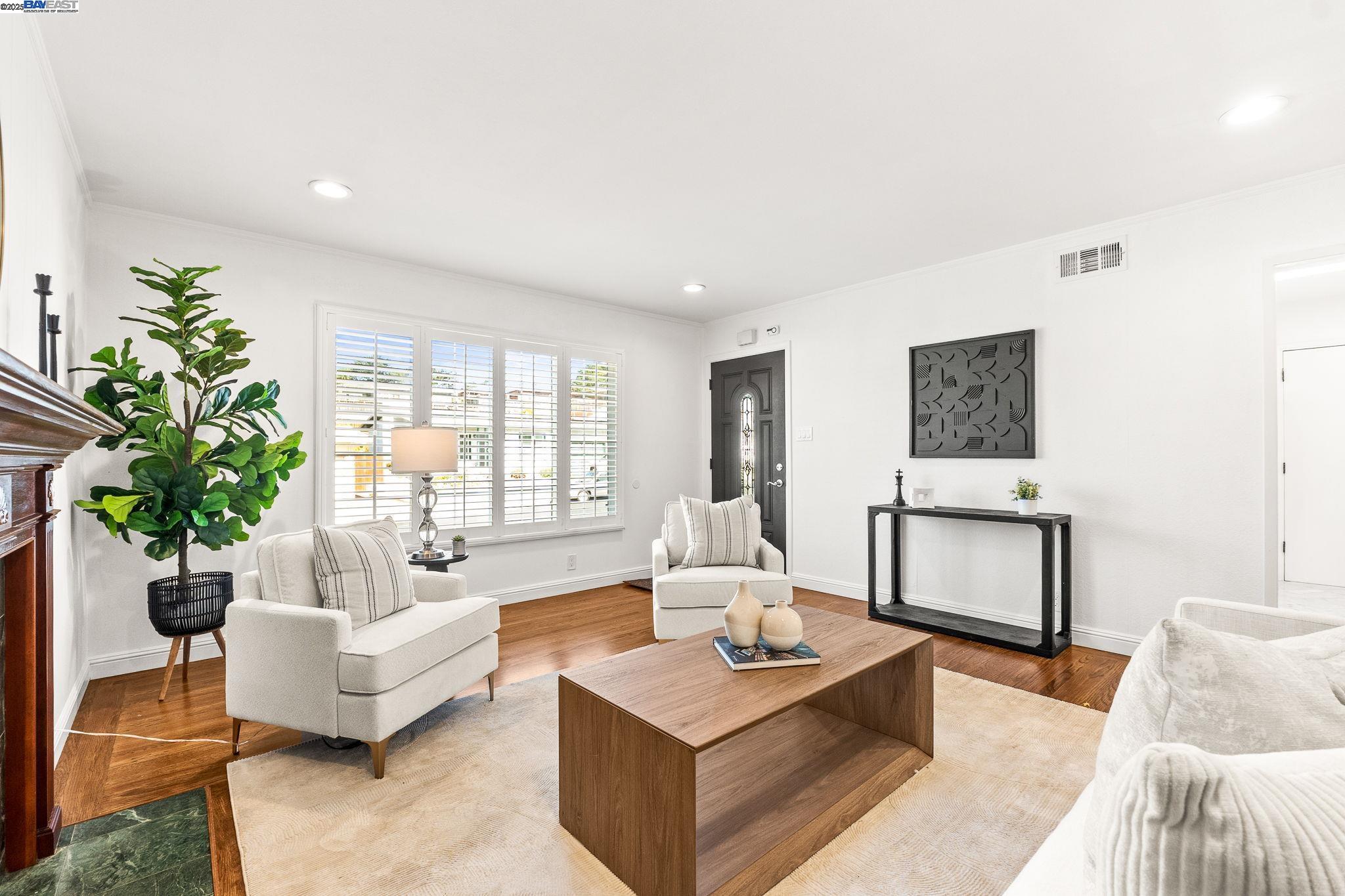 Detail Gallery Image 5 of 25 For 332 Heather Way, South San Francisco,  CA 94080 - 3 Beds | 1 Baths