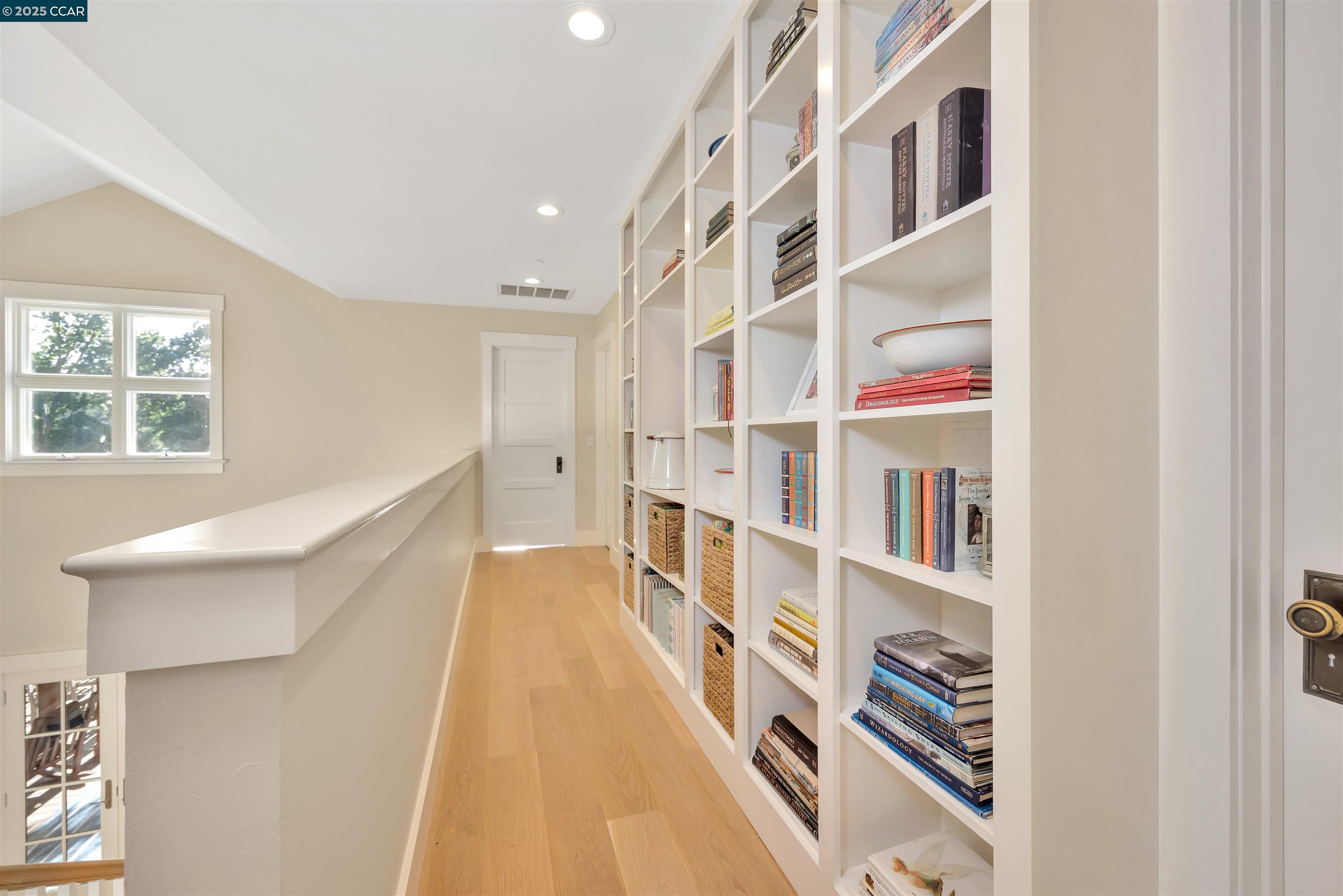 Detail Gallery Image 28 of 52 For 935 Reliez Station Rd, Lafayette,  CA 94549 - 5 Beds | 4/1 Baths
