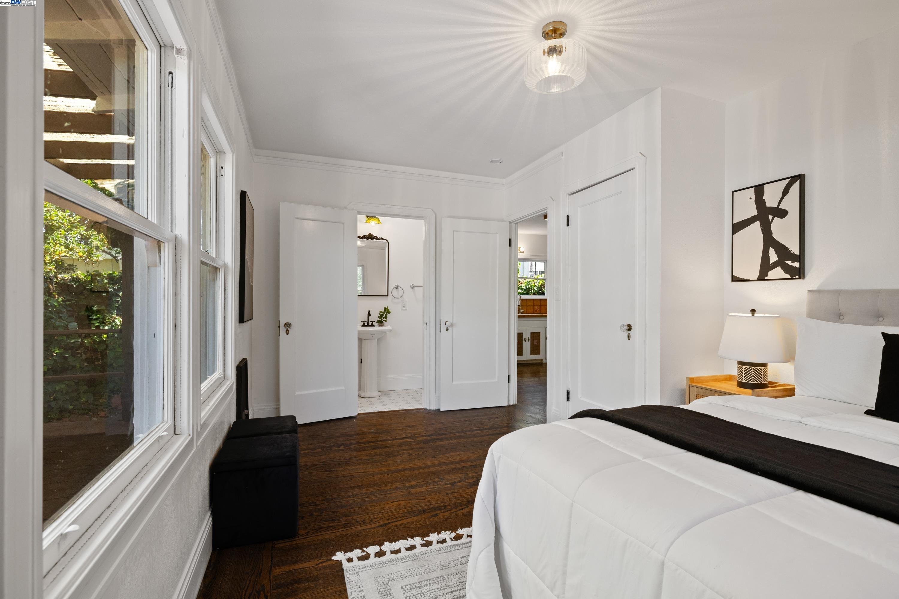 Detail Gallery Image 10 of 22 For 406 Begier Ave, San Leandro,  CA 94577 - 3 Beds | 2 Baths