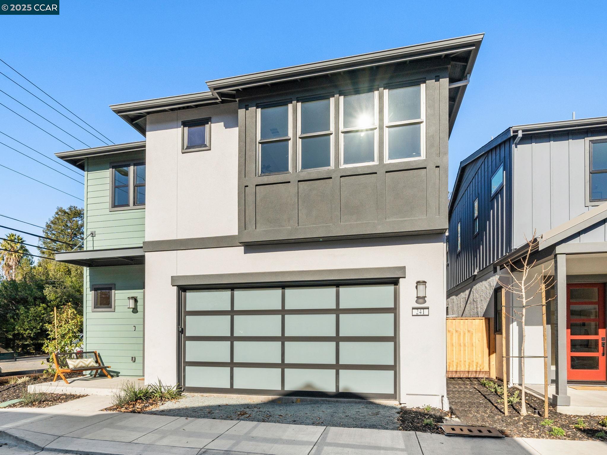 Detail Gallery Image 2 of 40 For 245 Haleena Place, Walnut Creek,  CA 94597 - 4 Beds | 3/1 Baths