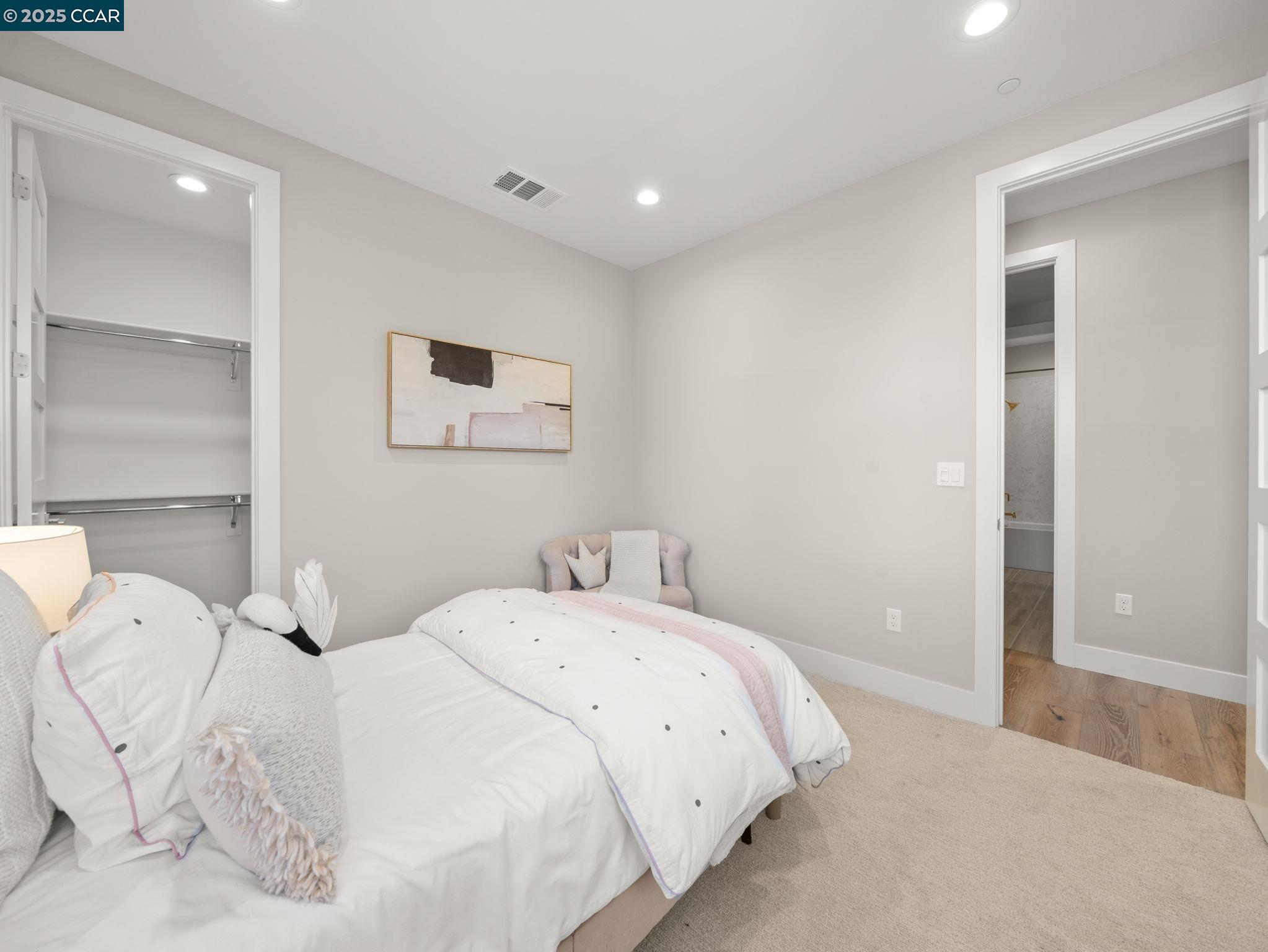 Detail Gallery Image 32 of 40 For 245 Haleena Place, Walnut Creek,  CA 94597 - 4 Beds | 3/1 Baths