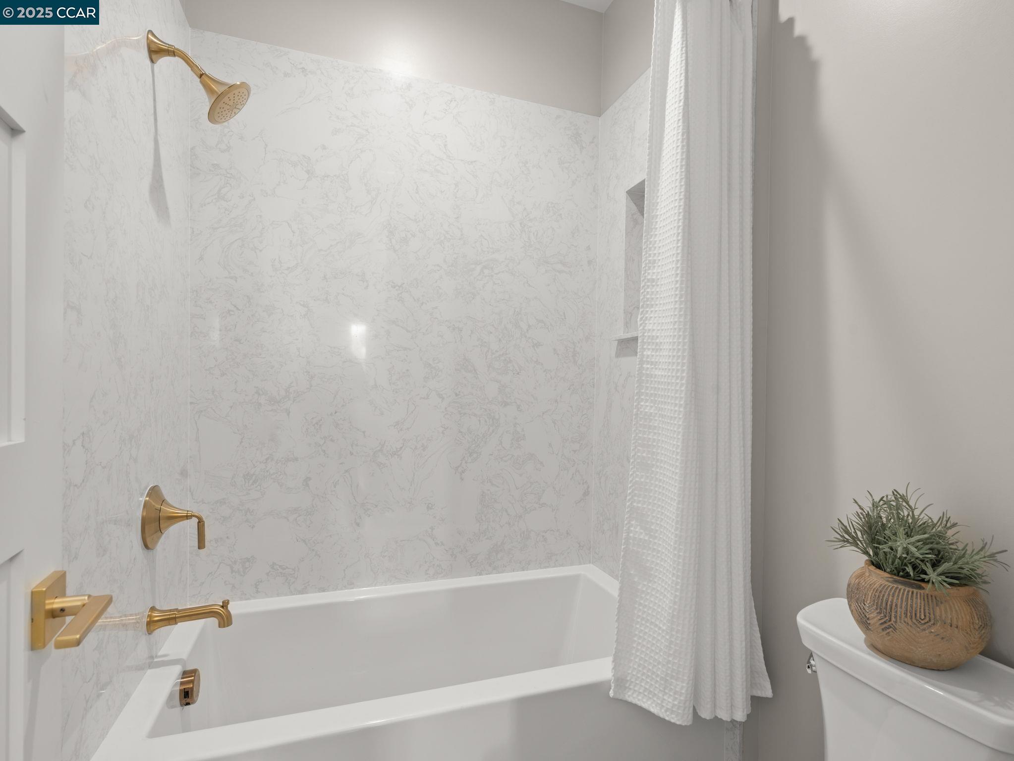 Detail Gallery Image 34 of 40 For 257 Haleena Place, Walnut Creek,  CA 94597 - 3 Beds | 2/1 Baths