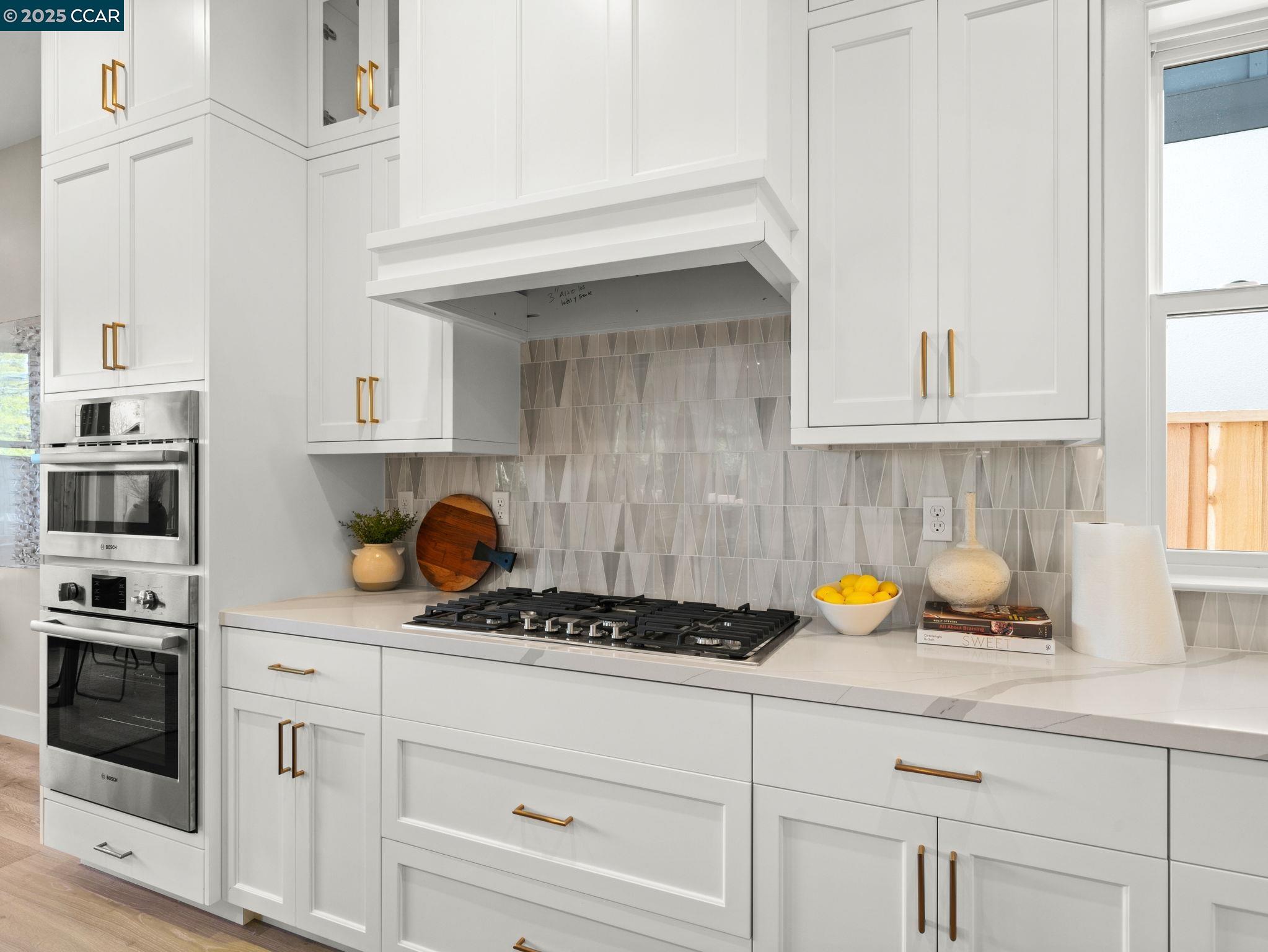 Detail Gallery Image 8 of 40 For 257 Haleena Place, Walnut Creek,  CA 94597 - 3 Beds | 2/1 Baths