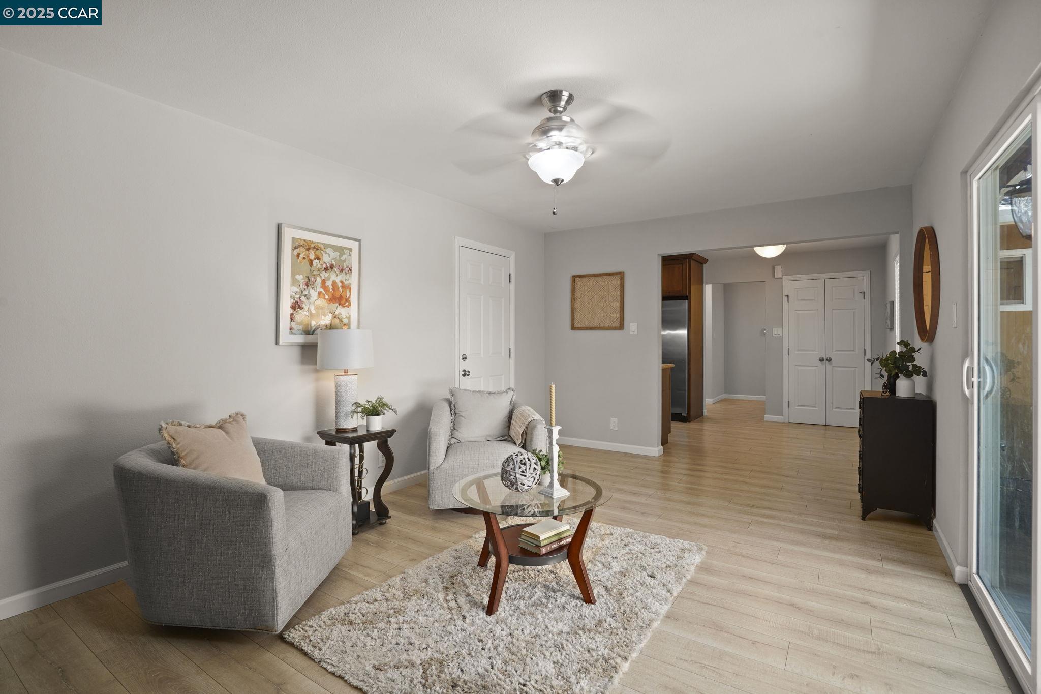 Detail Gallery Image 11 of 23 For 923 Jewett Ave, Pittsburg,  CA 94565 - 3 Beds | 2 Baths
