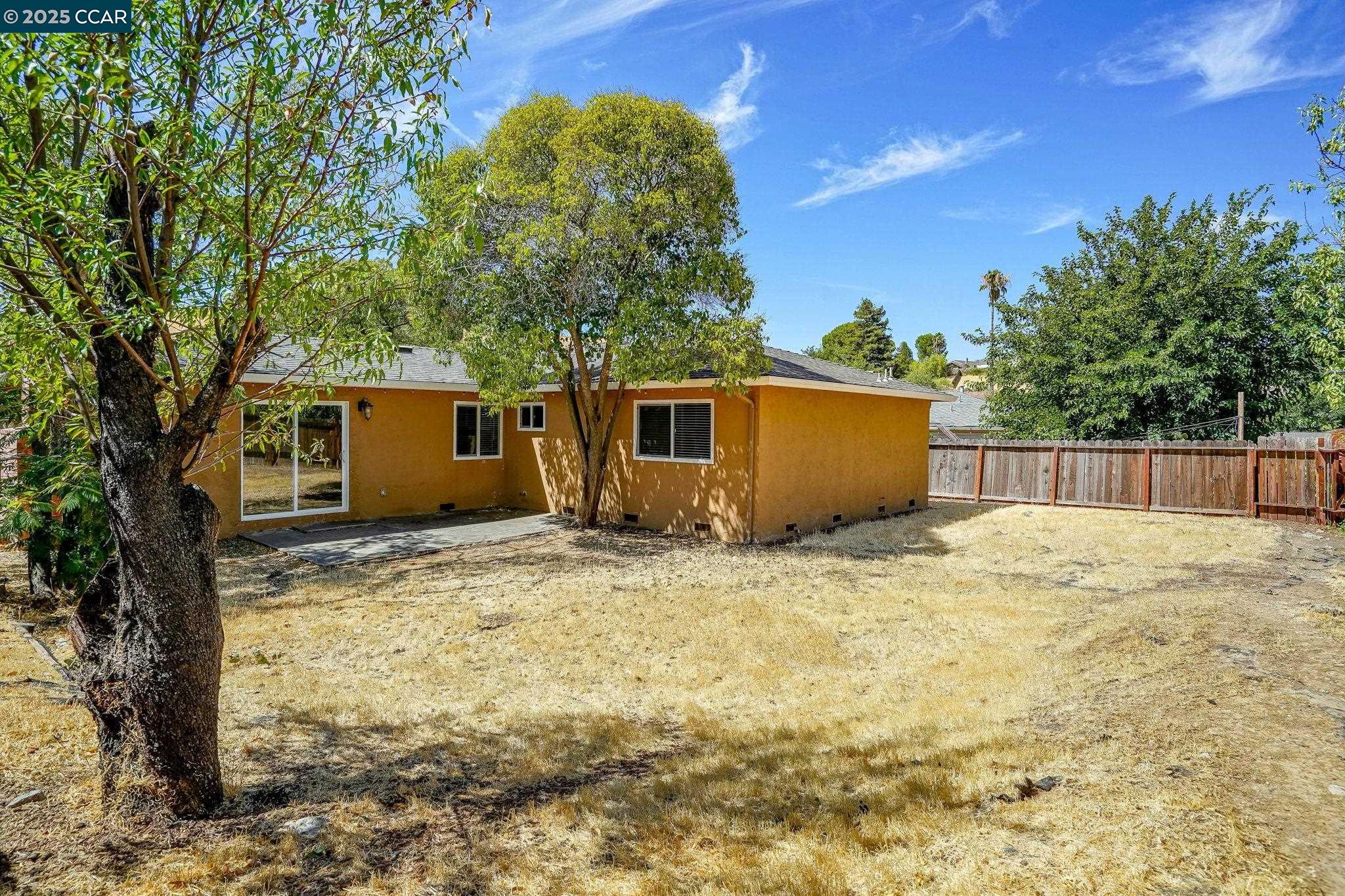 Detail Gallery Image 19 of 23 For 923 Jewett Ave, Pittsburg,  CA 94565 - 3 Beds | 2 Baths