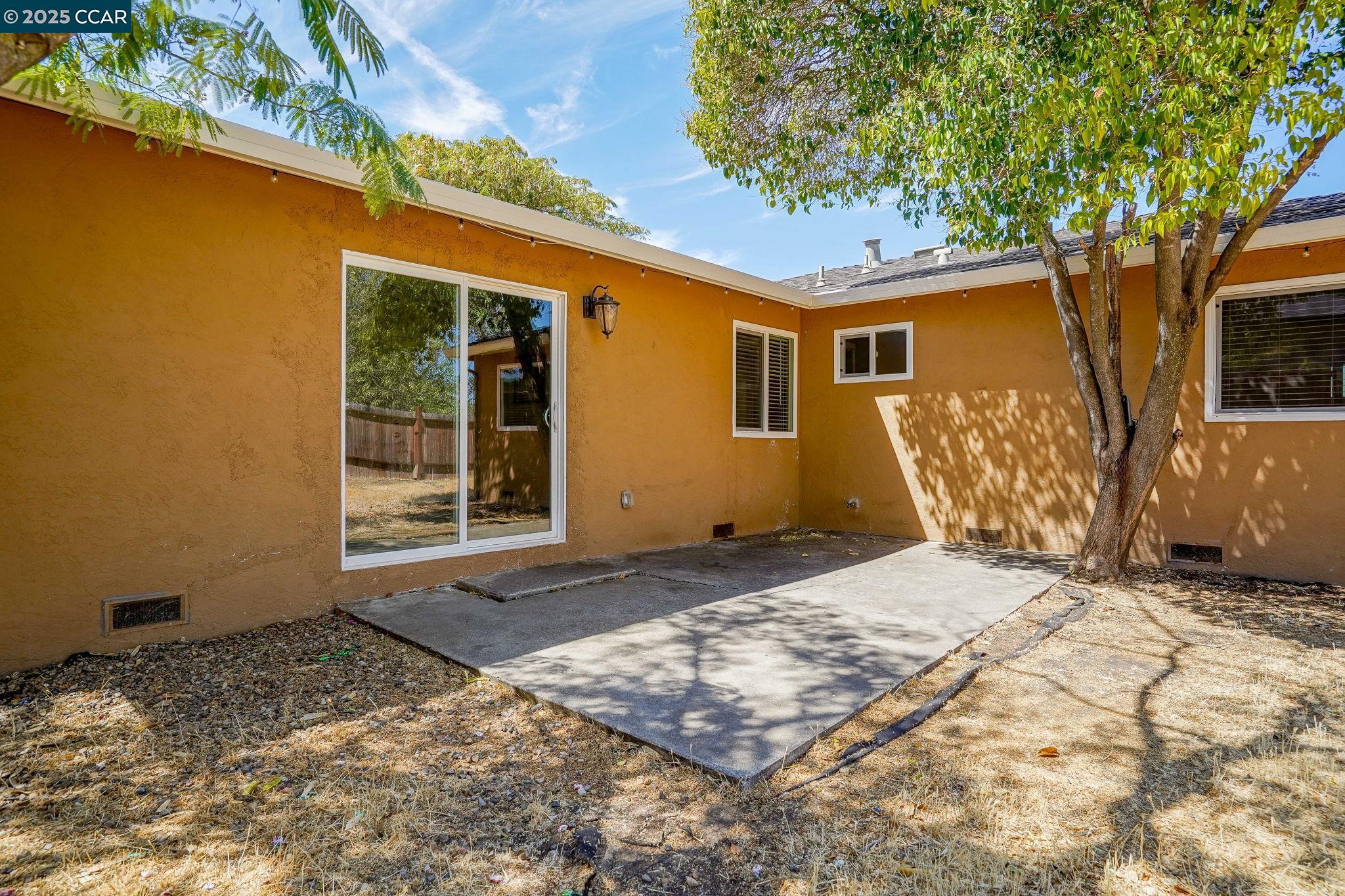 Detail Gallery Image 23 of 23 For 923 Jewett Ave, Pittsburg,  CA 94565 - 3 Beds | 2 Baths