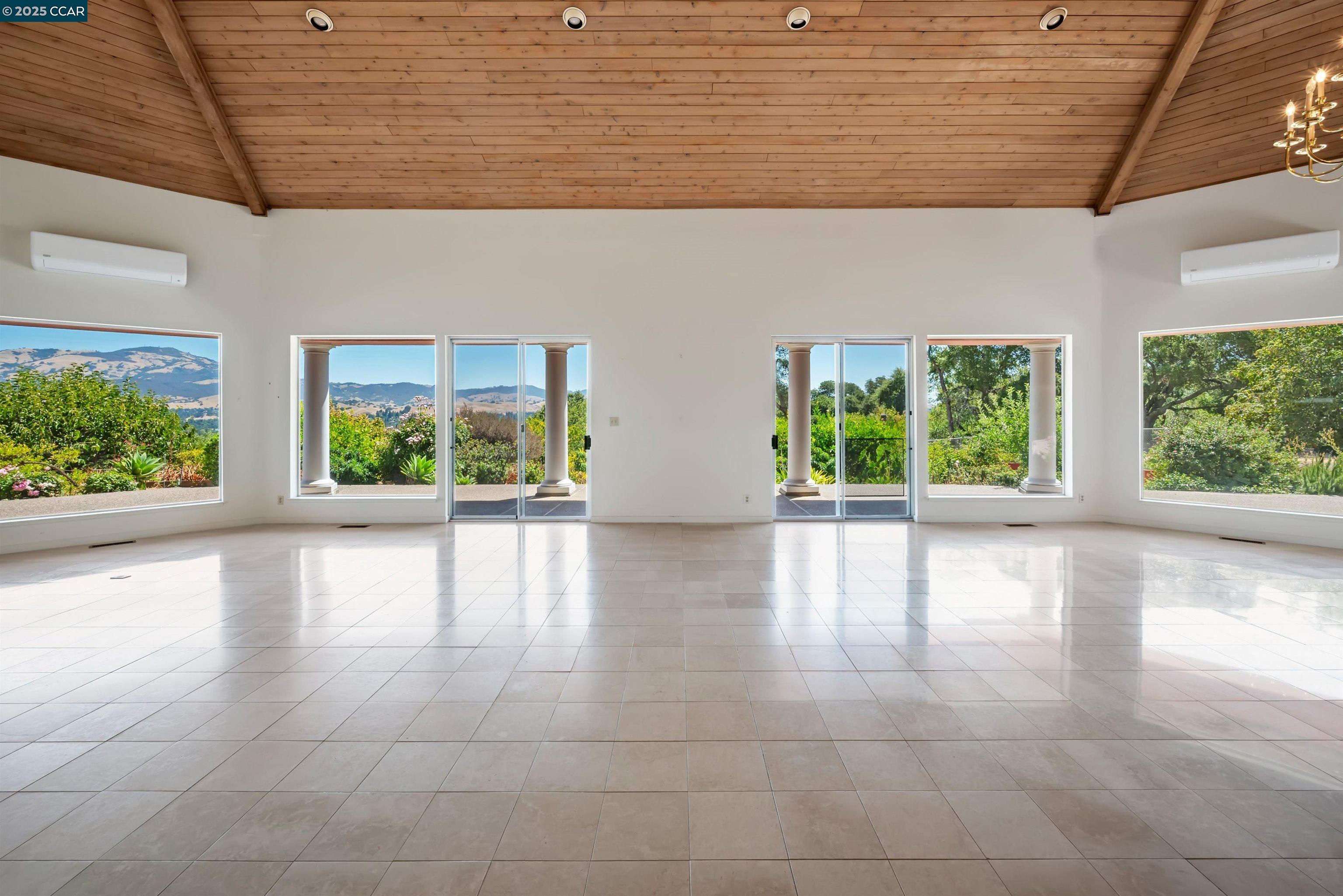 Detail Gallery Image 25 of 55 For 7 Sky Terrace, Danville,  CA 94526 - 5 Beds | 5 Baths
