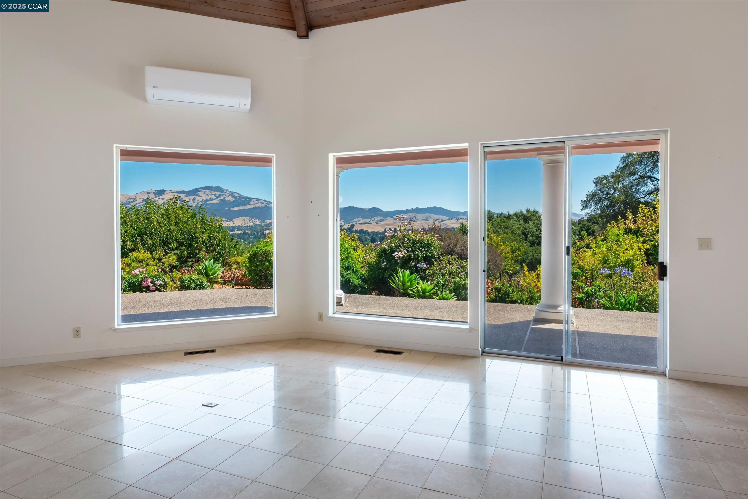 Detail Gallery Image 26 of 55 For 7 Sky Terrace, Danville,  CA 94526 - 5 Beds | 5 Baths