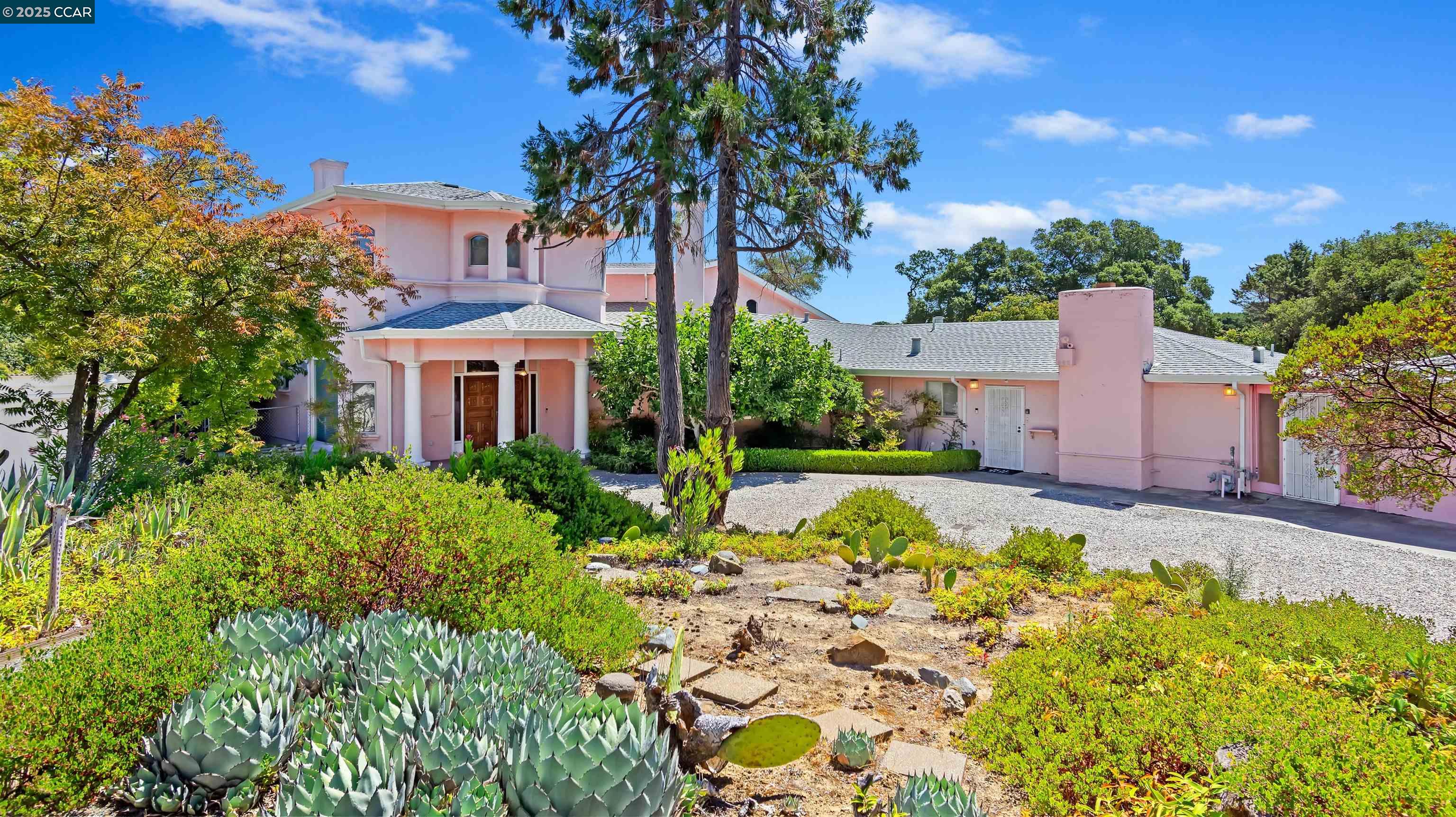 Detail Gallery Image 40 of 55 For 7 Sky Terrace, Danville,  CA 94526 - 5 Beds | 5 Baths