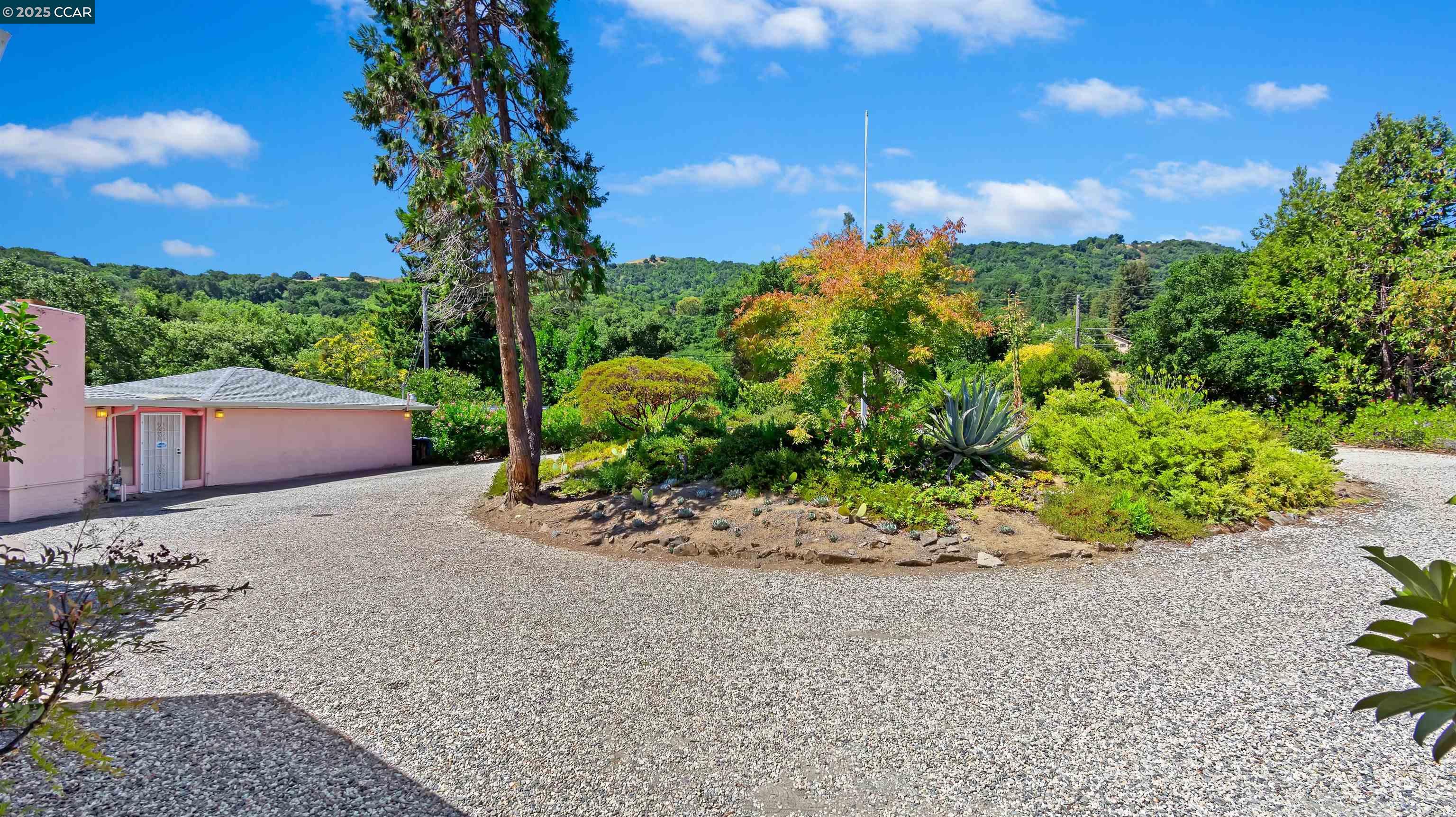 Detail Gallery Image 42 of 55 For 7 Sky Terrace, Danville,  CA 94526 - 5 Beds | 5 Baths