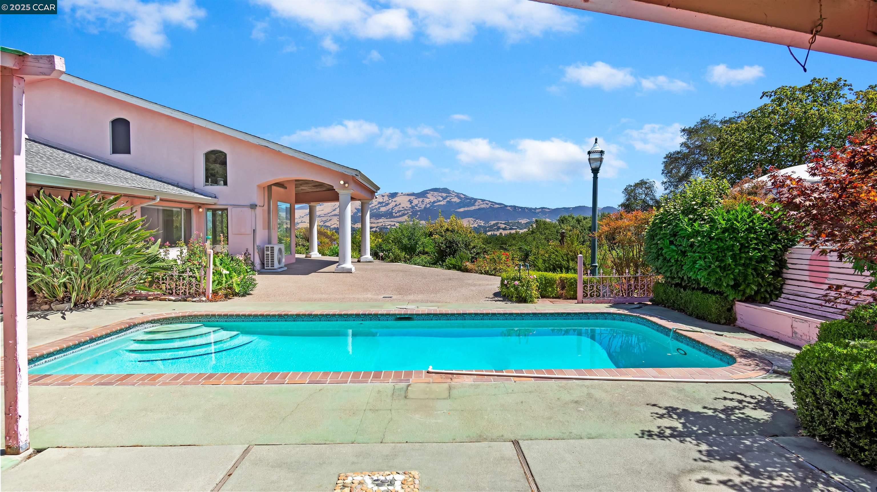 Detail Gallery Image 53 of 55 For 7 Sky Terrace, Danville,  CA 94526 - 5 Beds | 5 Baths