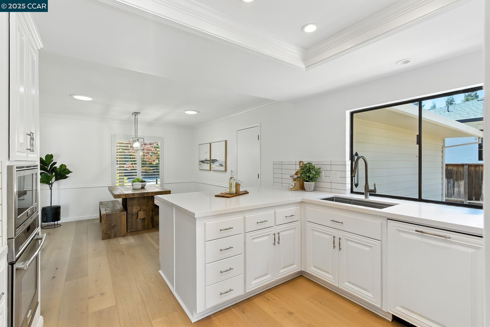 Detail Gallery Image 13 of 43 For 1725 Spyglass Ln, Moraga,  CA 94556 - 3 Beds | 2 Baths