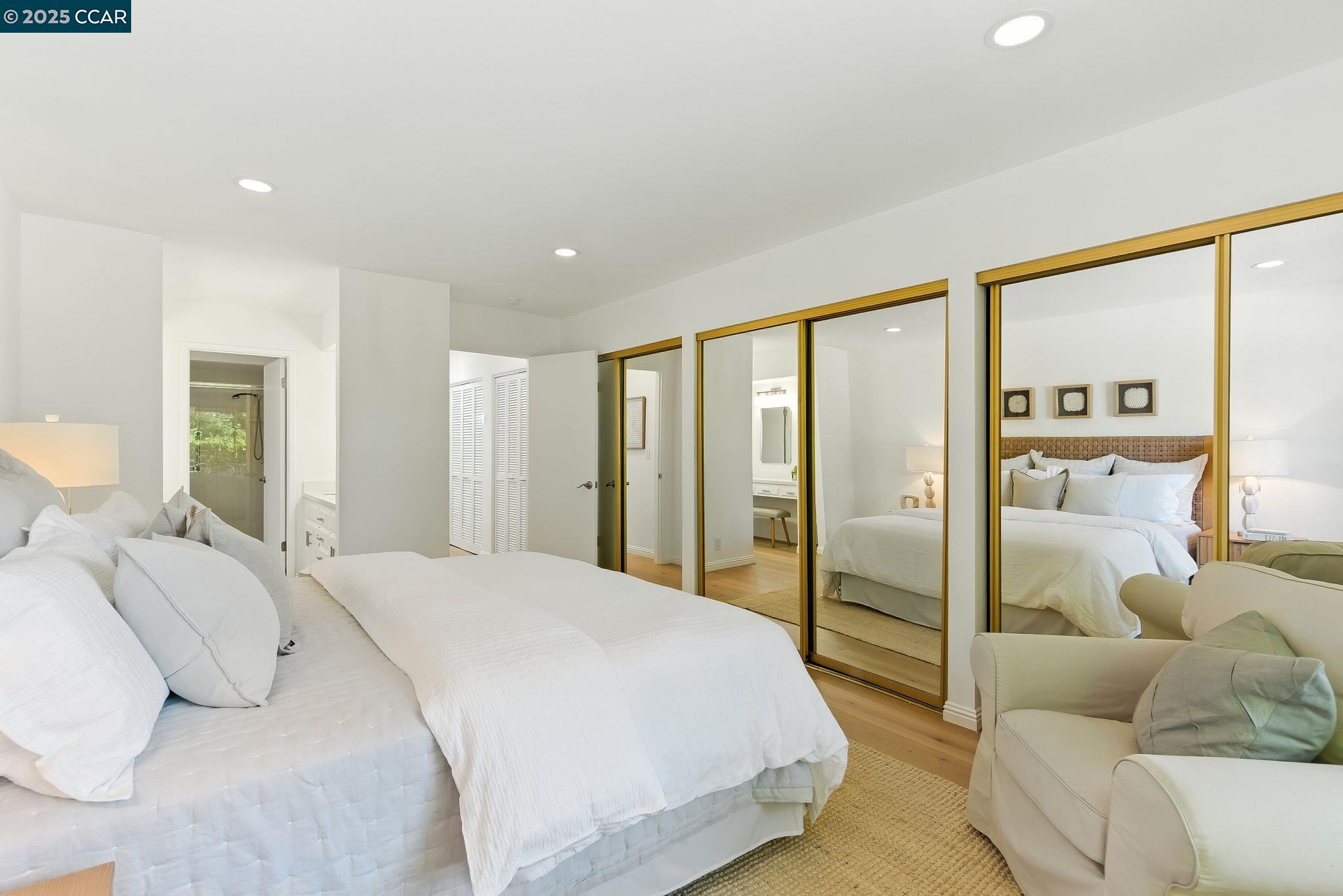 Detail Gallery Image 17 of 43 For 1725 Spyglass Ln, Moraga,  CA 94556 - 3 Beds | 2 Baths