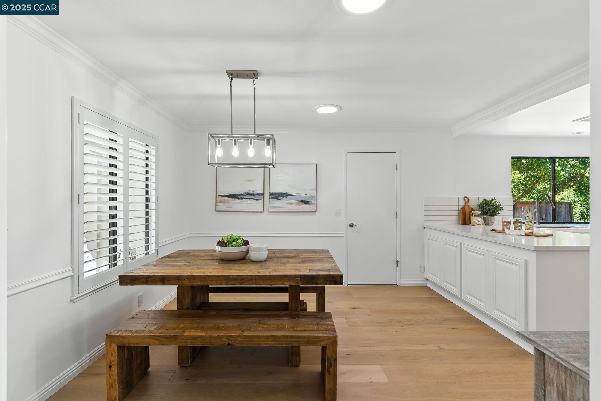 Detail Gallery Image 9 of 43 For 1725 Spyglass Ln, Moraga,  CA 94556 - 3 Beds | 2 Baths