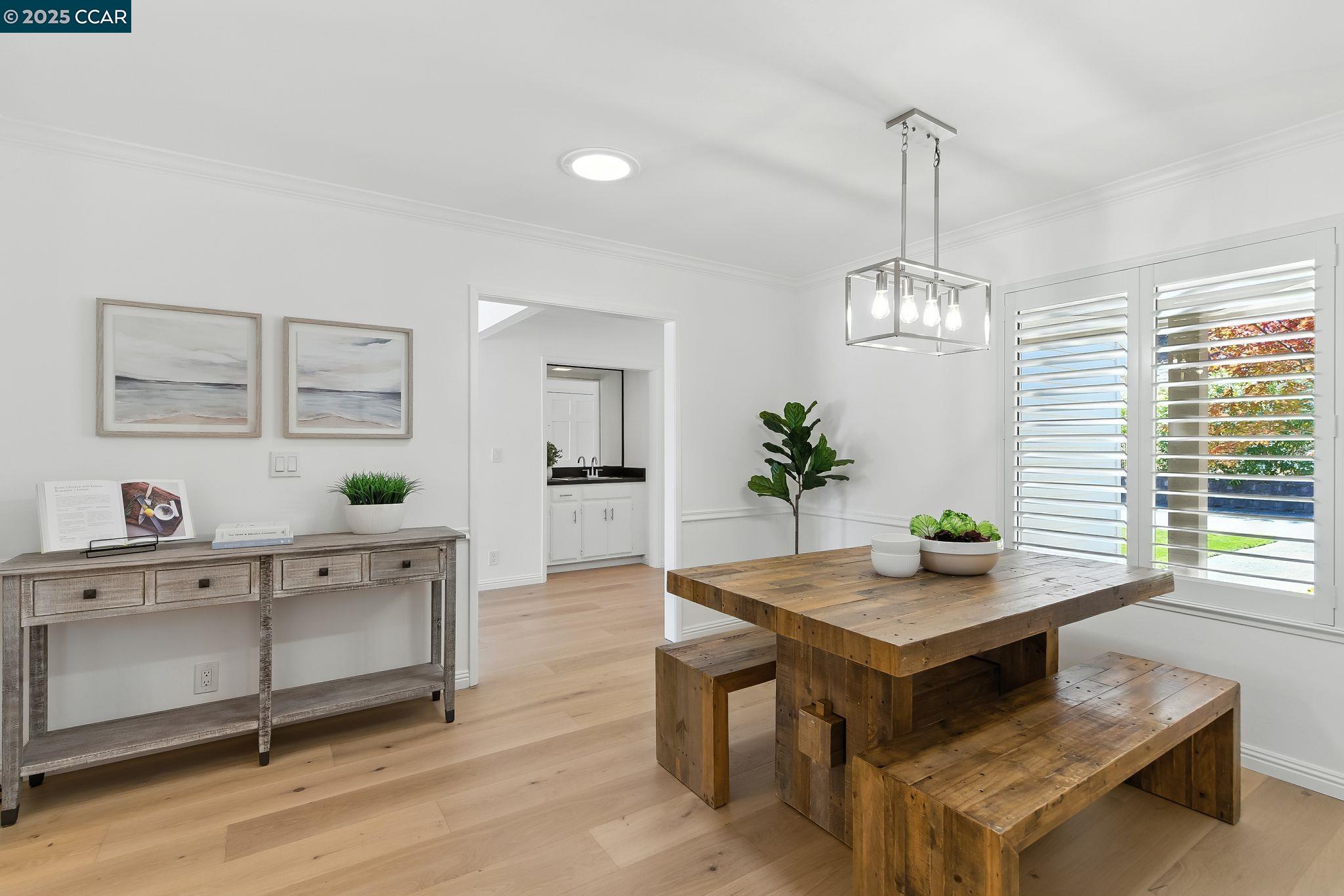 Detail Gallery Image 10 of 43 For 1725 Spyglass Ln, Moraga,  CA 94556 - 3 Beds | 2 Baths