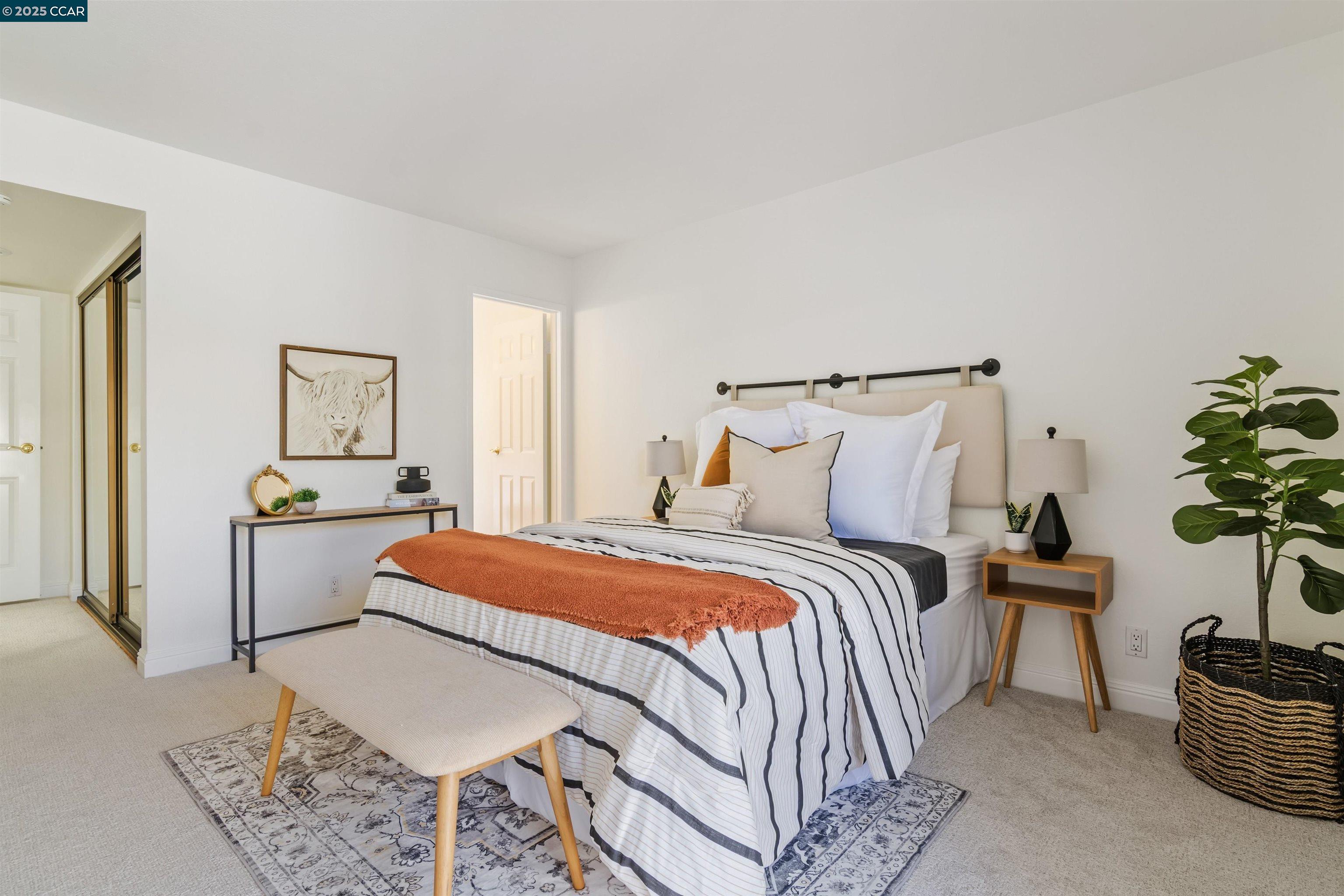 Detail Gallery Image 16 of 25 For 10 Zurich Ct, Pleasant Hill,  CA 94523 - 2 Beds | 2/1 Baths