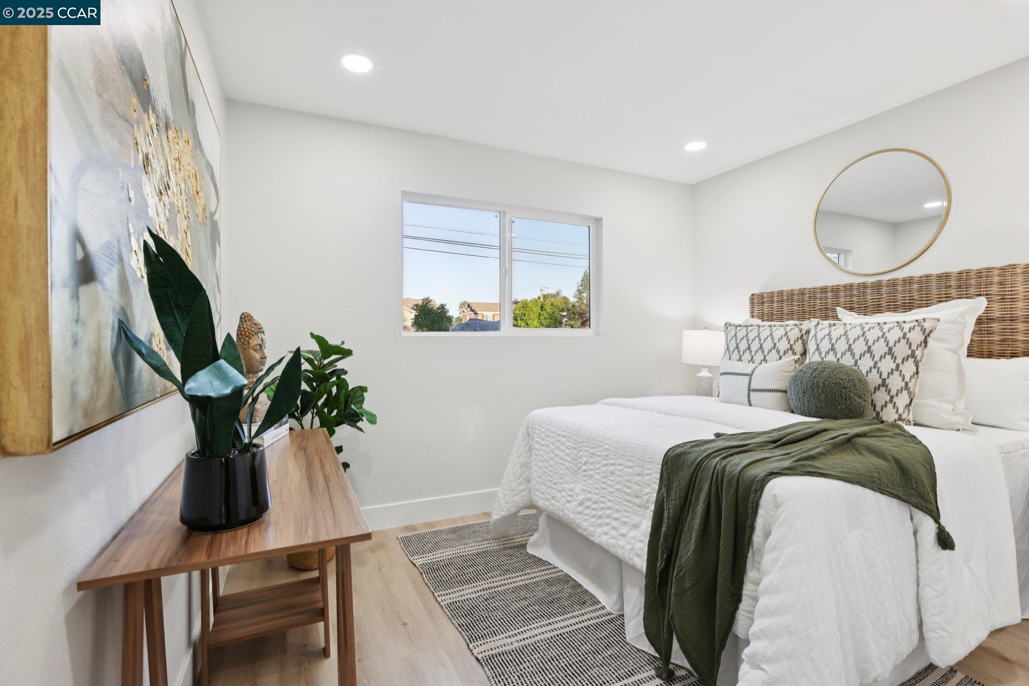 Detail Gallery Image 22 of 30 For 1604 Chestnut Ct, Concord,  CA 94519 - 4 Beds | 2 Baths
