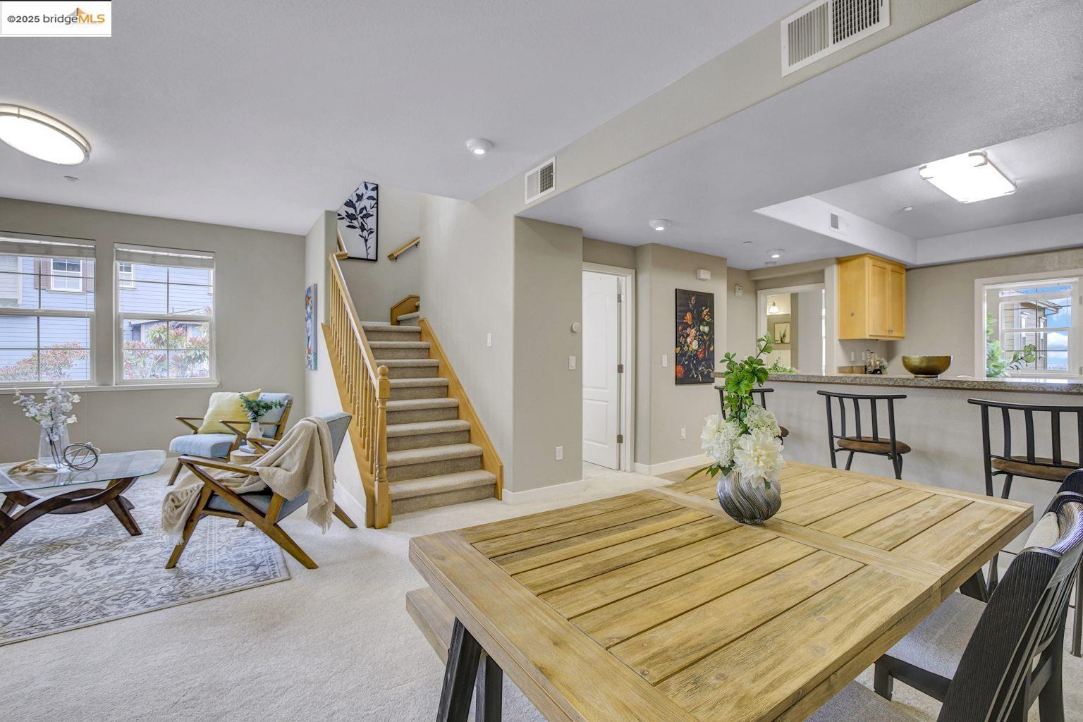 Detail Gallery Image 18 of 50 For 6130 Old Quarry Loop, Oakland,  CA 94605 - 3 Beds | 3 Baths