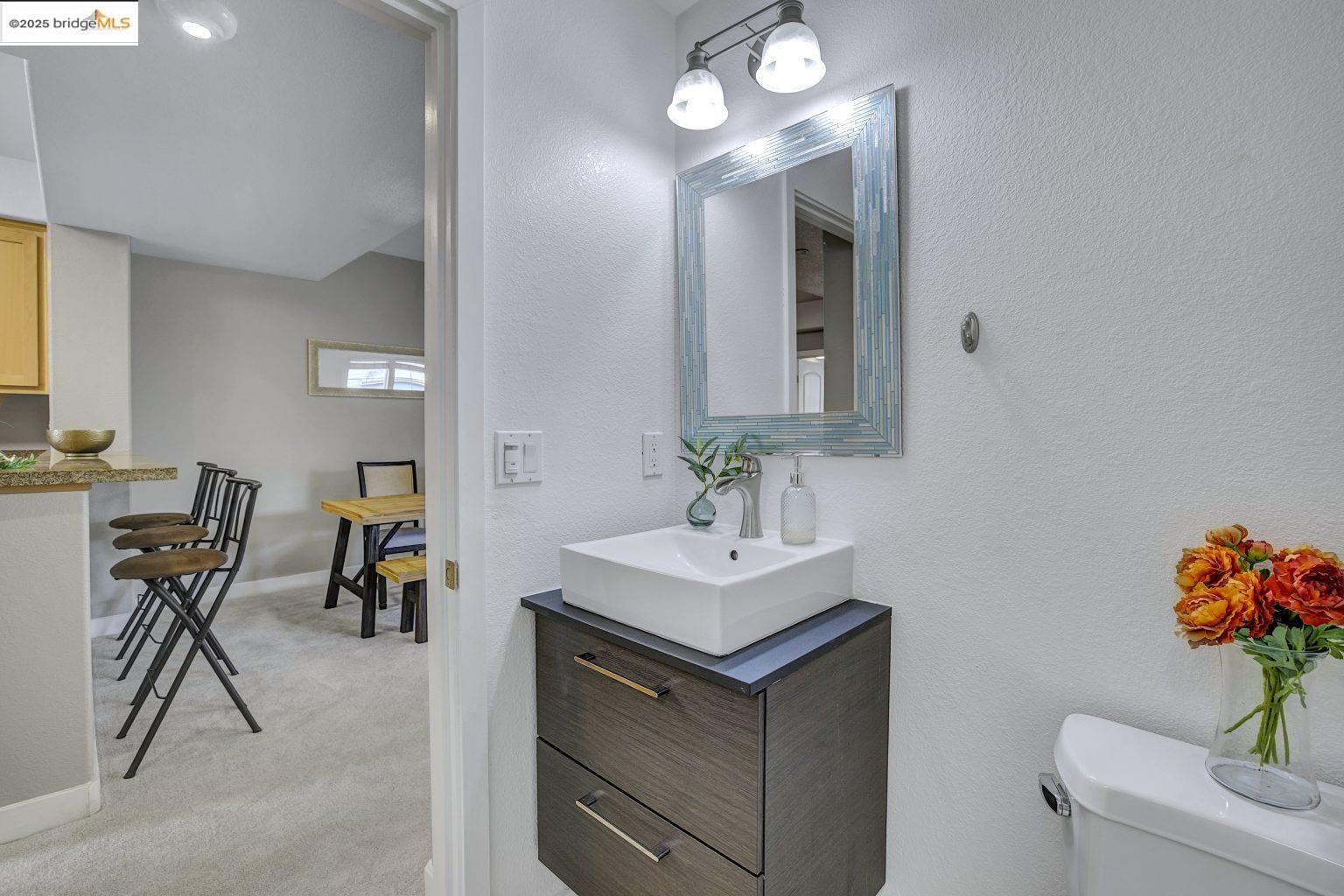 Detail Gallery Image 28 of 50 For 6130 Old Quarry Loop, Oakland,  CA 94605 - 3 Beds | 3 Baths