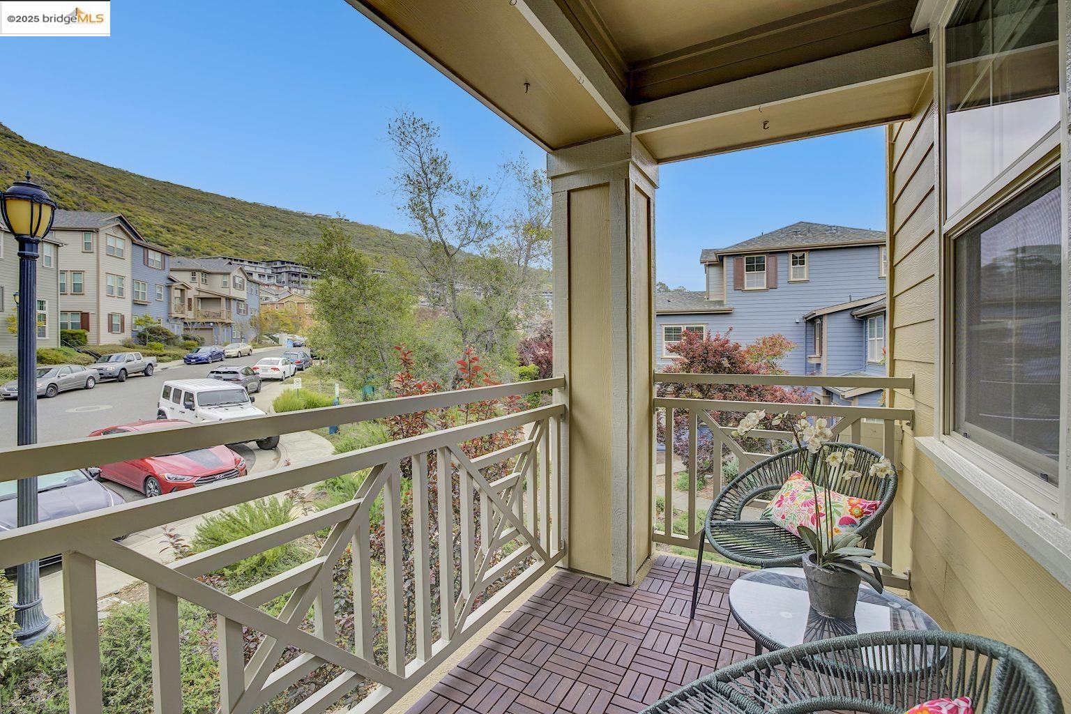 Detail Gallery Image 36 of 50 For 6130 Old Quarry Loop, Oakland,  CA 94605 - 3 Beds | 3 Baths