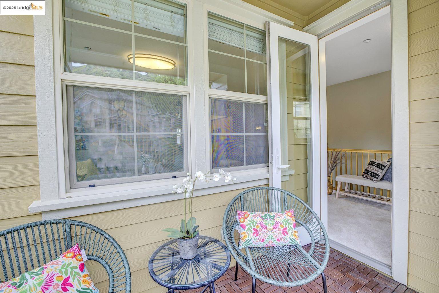 Detail Gallery Image 37 of 50 For 6130 Old Quarry Loop, Oakland,  CA 94605 - 3 Beds | 3 Baths