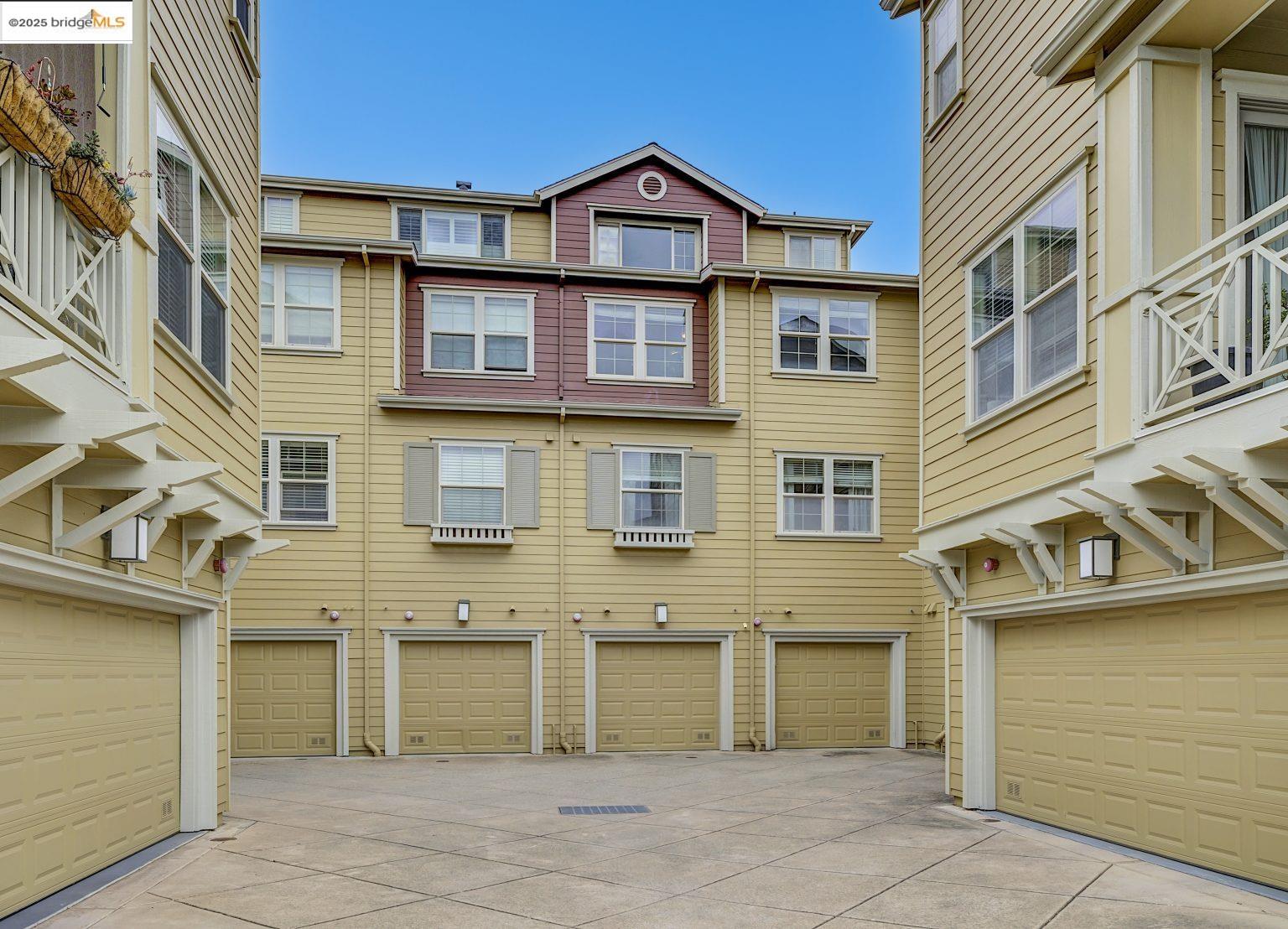 Detail Gallery Image 44 of 50 For 6130 Old Quarry Loop, Oakland,  CA 94605 - 3 Beds | 3 Baths