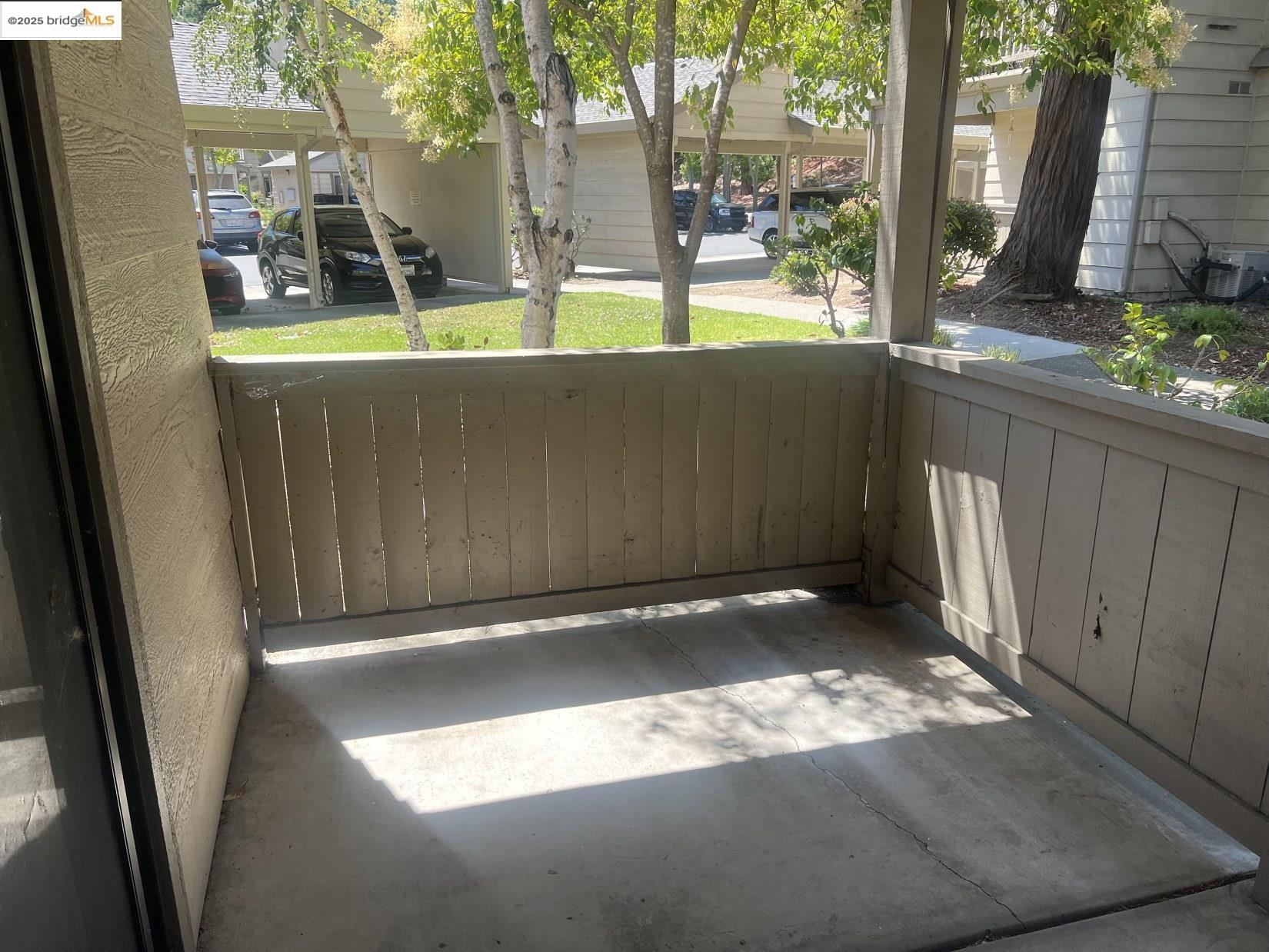 Detail Gallery Image 12 of 15 For 1411 Chelsea, Hercules,  CA 94547 - 2 Beds | 1 Baths
