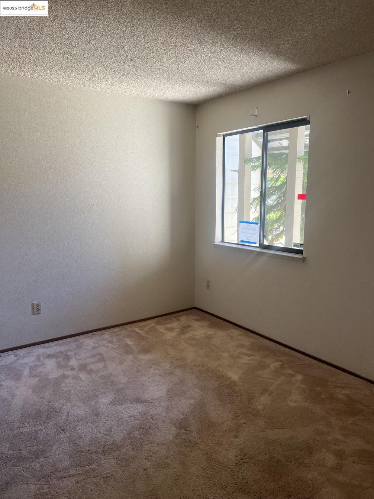 Detail Gallery Image 8 of 15 For 1411 Chelsea, Hercules,  CA 94547 - 2 Beds | 1 Baths