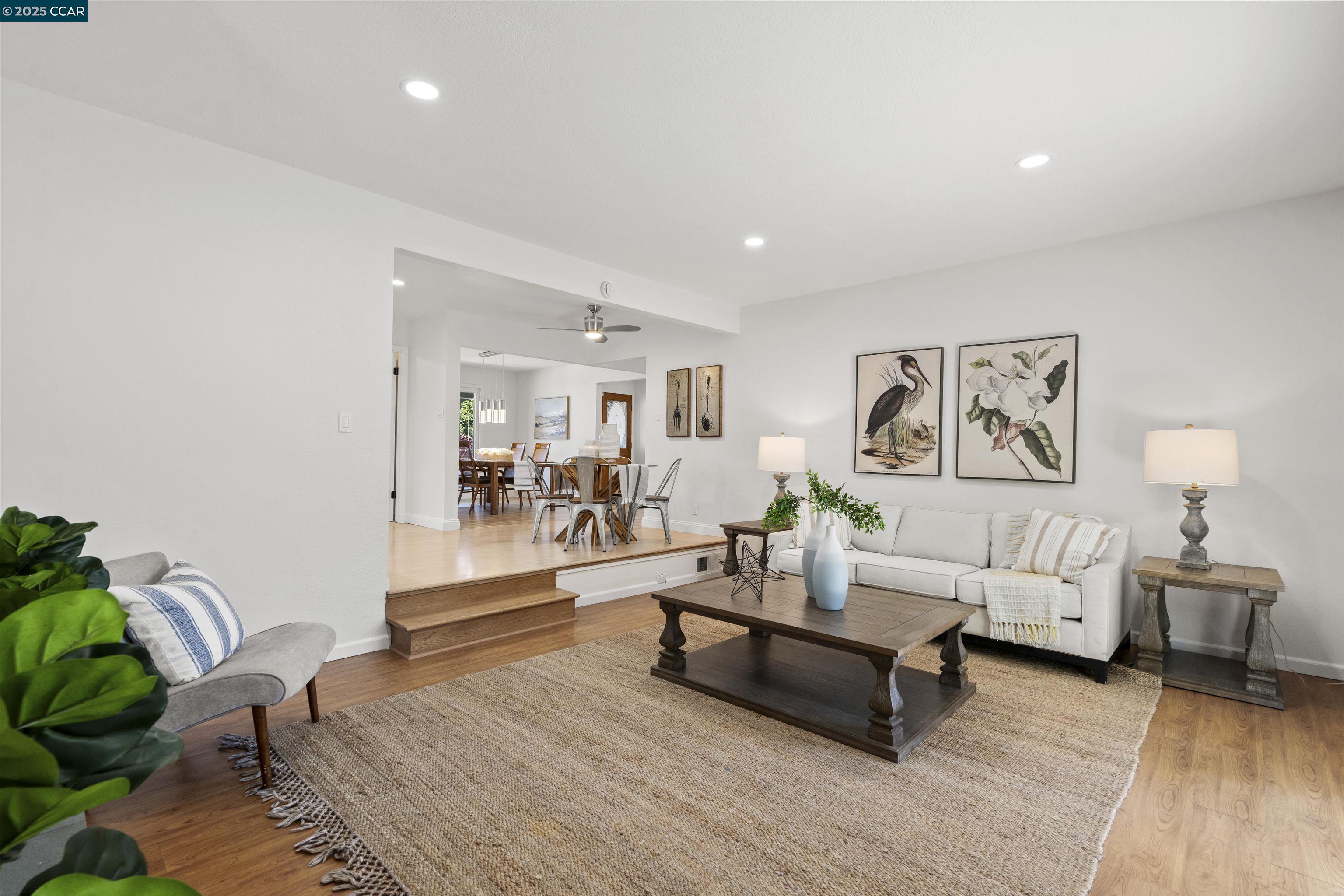 Detail Gallery Image 11 of 41 For 109 Baldwin Dr, Danville,  CA 94526 - 4 Beds | 2/1 Baths