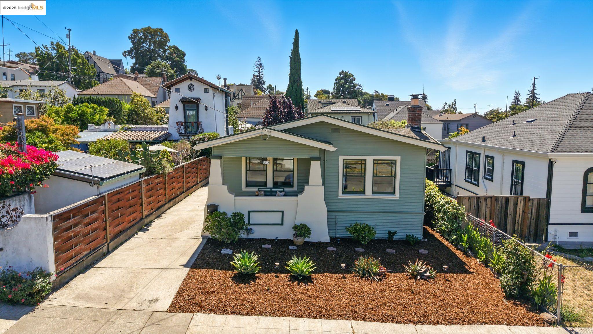 Detail Gallery Image 35 of 47 For 4415 Fleming Ave, Oakland,  CA 94619 - 3 Beds | 1 Baths