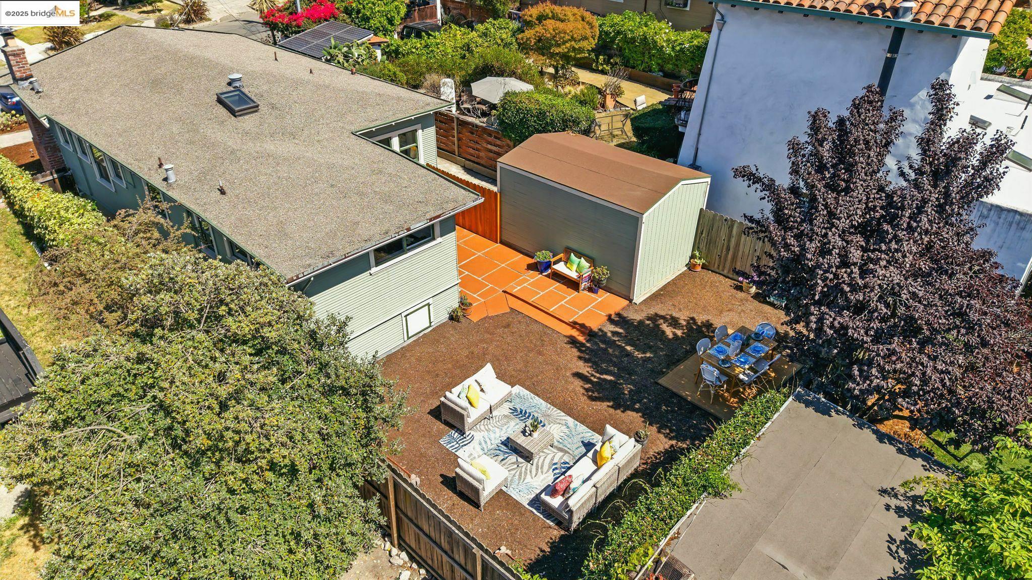 Detail Gallery Image 38 of 47 For 4415 Fleming Ave, Oakland,  CA 94619 - 3 Beds | 1 Baths