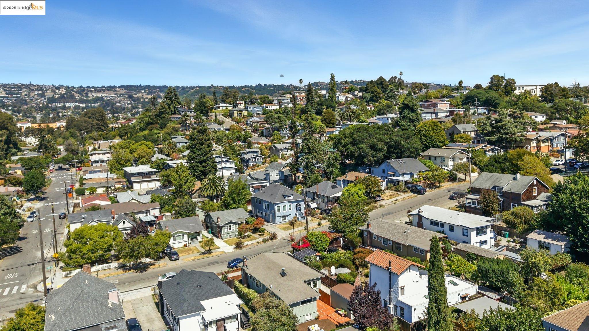 Detail Gallery Image 41 of 47 For 4415 Fleming Ave, Oakland,  CA 94619 - 3 Beds | 1 Baths