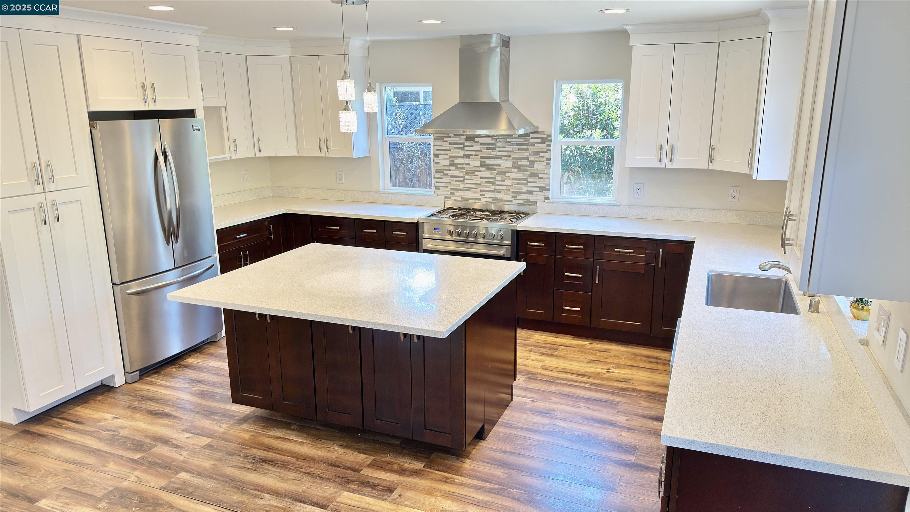 Detail Gallery Image 13 of 30 For 1865 Premier Pl, Concord,  CA 94520 - 3 Beds | 2 Baths