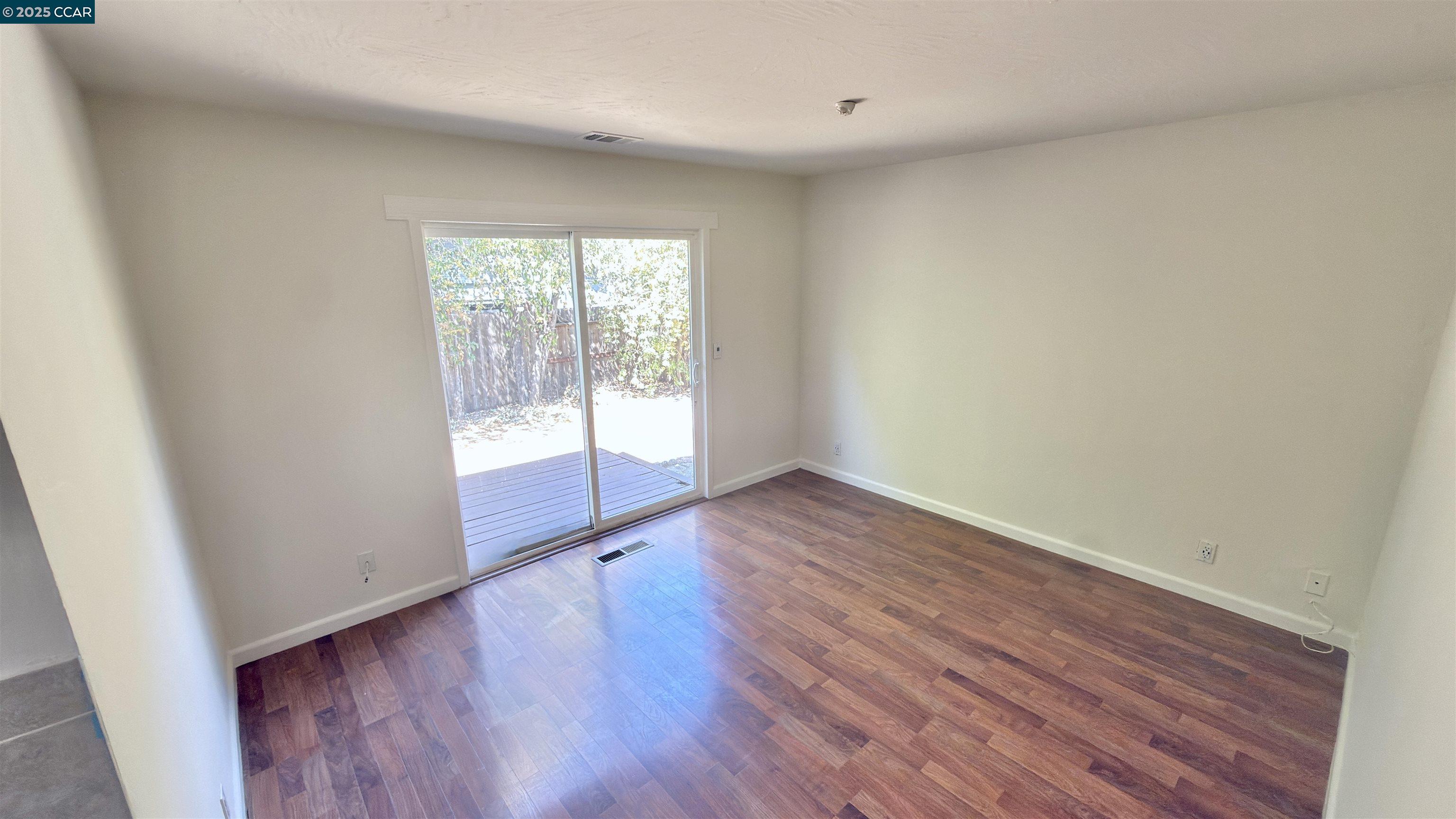Detail Gallery Image 26 of 30 For 1865 Premier Pl, Concord,  CA 94520 - 3 Beds | 2 Baths